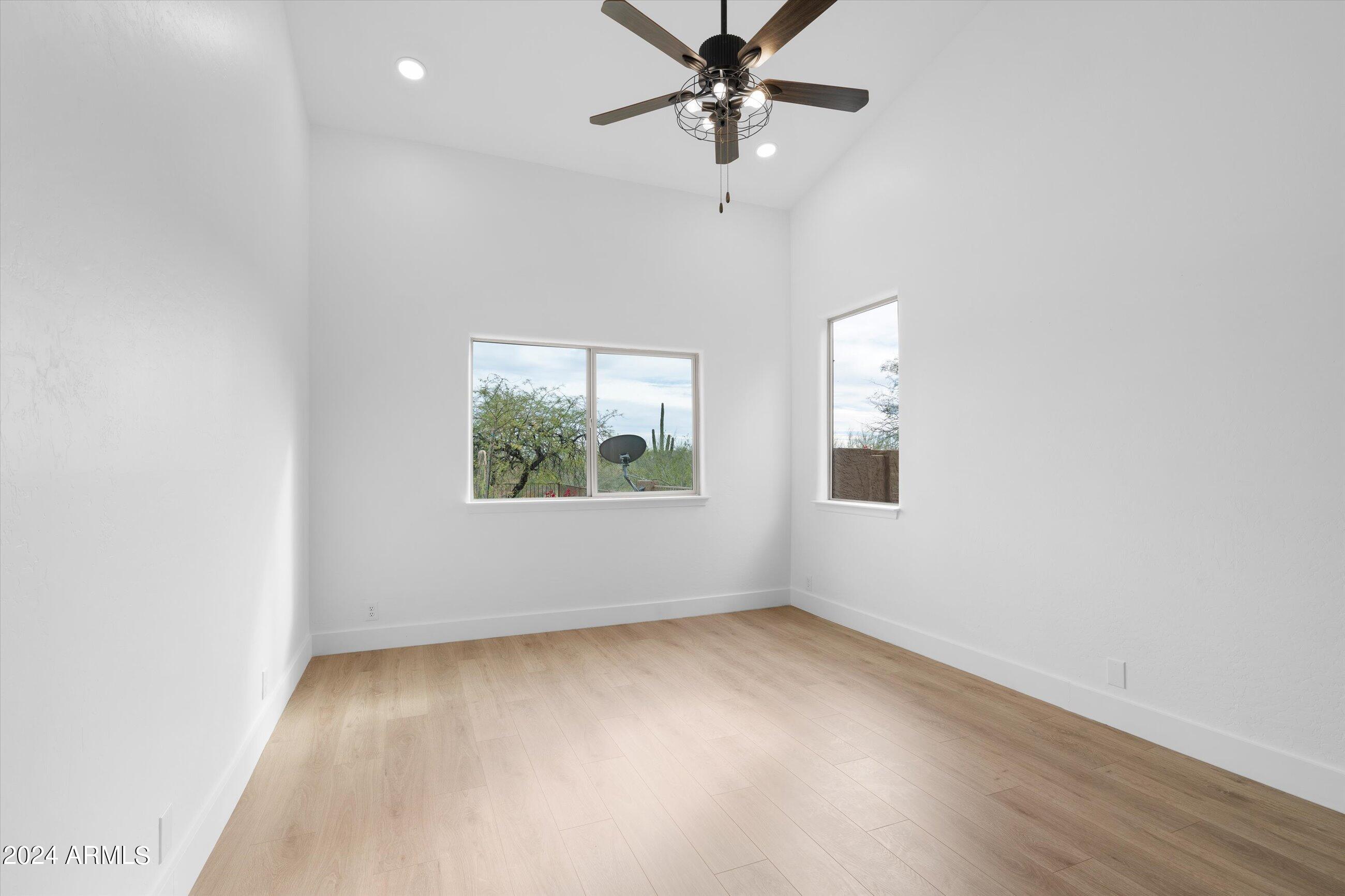 6757 E HORNED OWL Trail