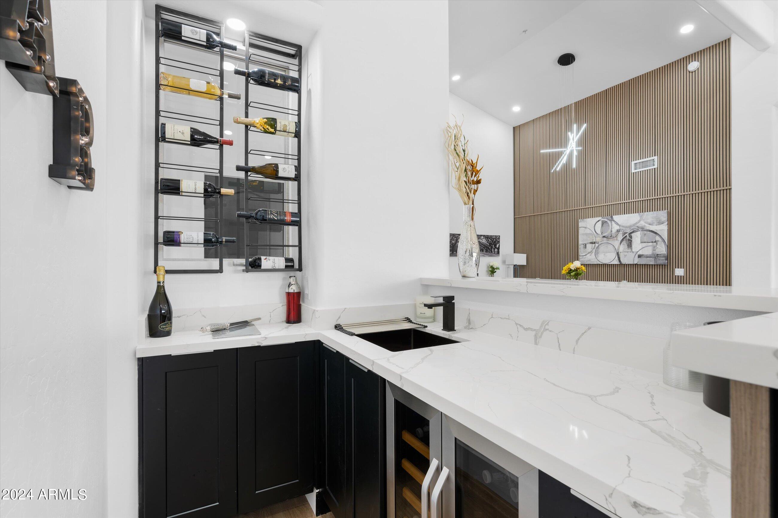 6757 E HORNED OWL Trail