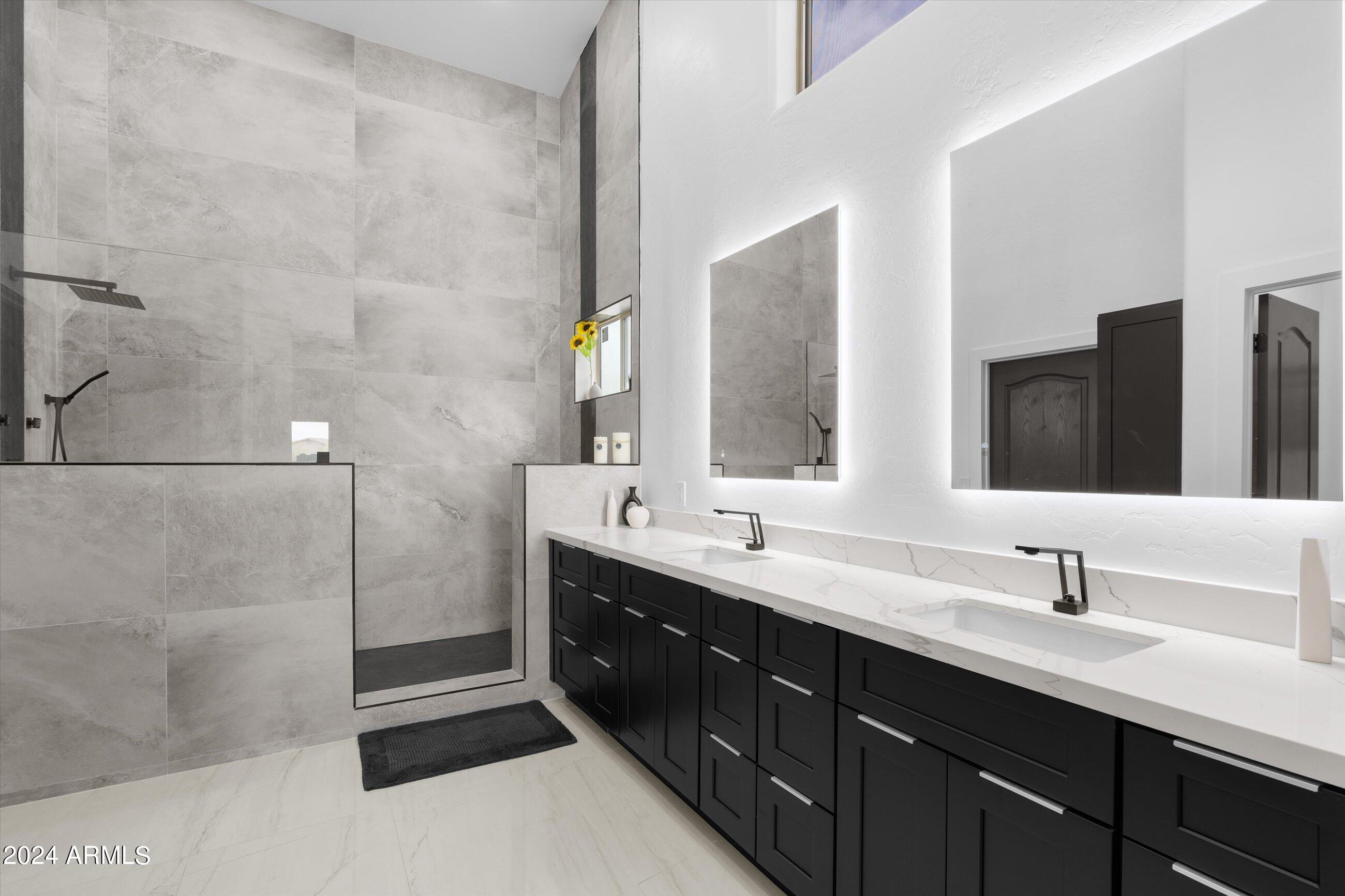 6757 E HORNED OWL Trail