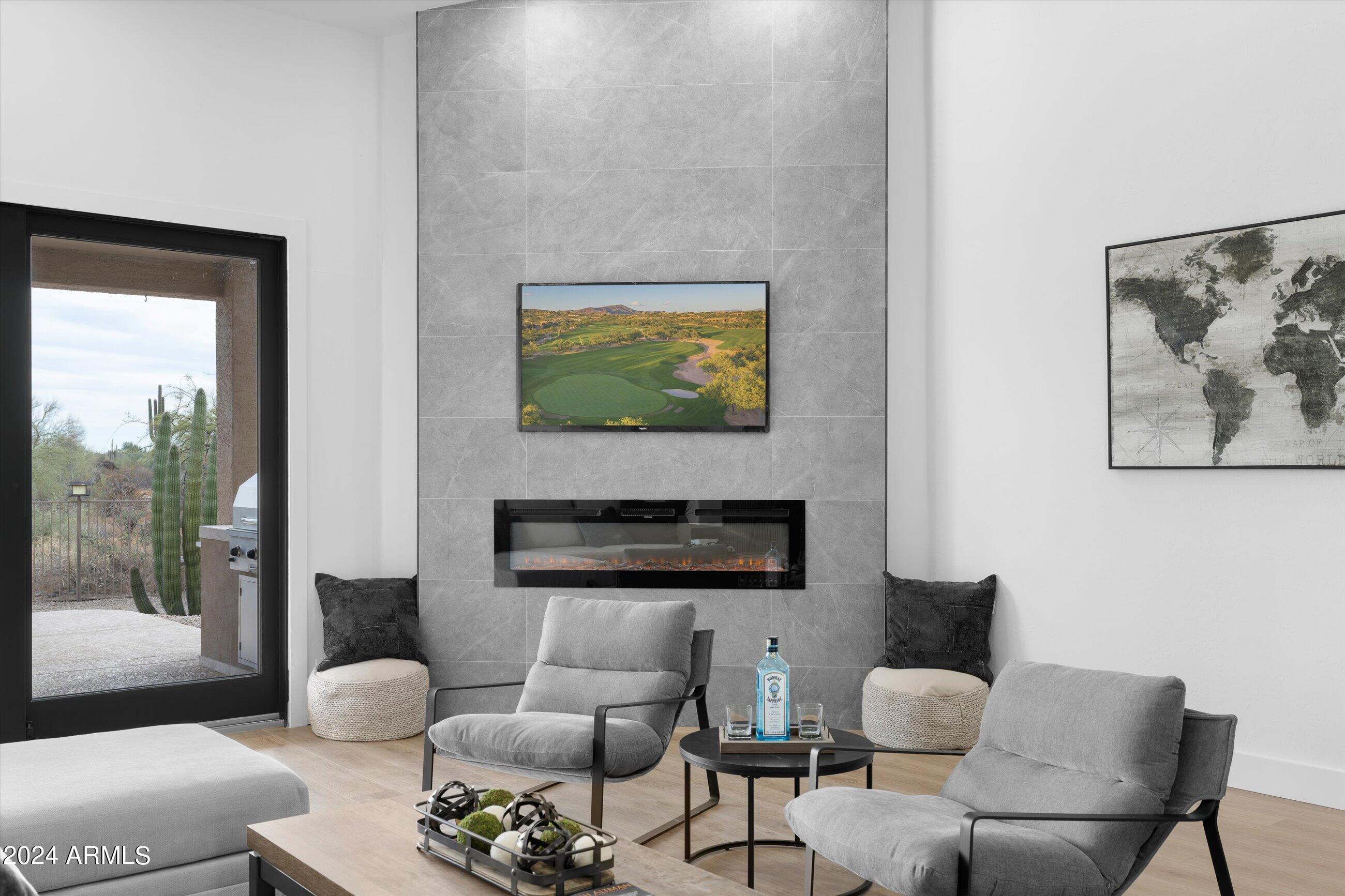 6757 E HORNED OWL Trail