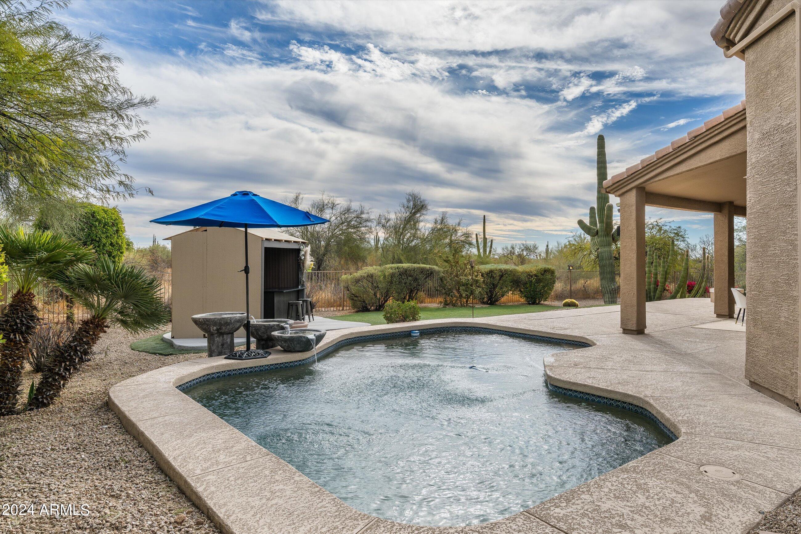 6757 E HORNED OWL Trail
