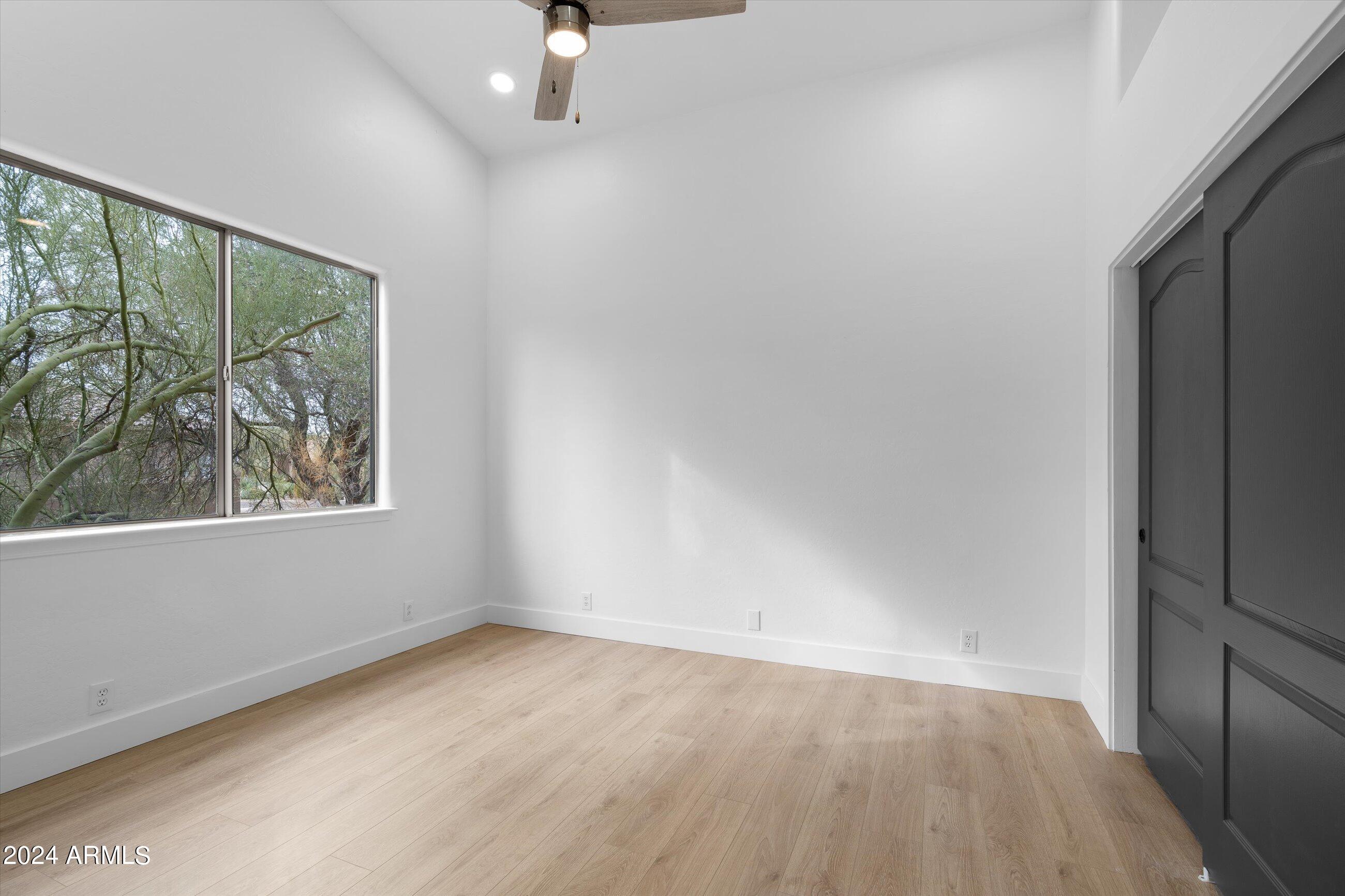 6757 E HORNED OWL Trail