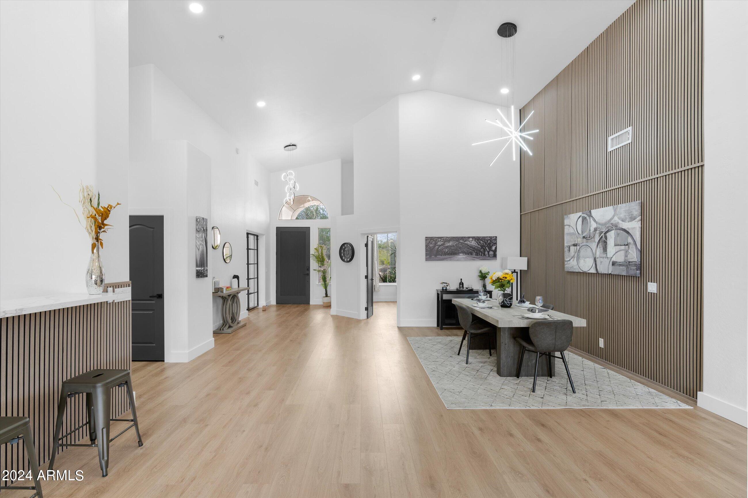 6757 E HORNED OWL Trail