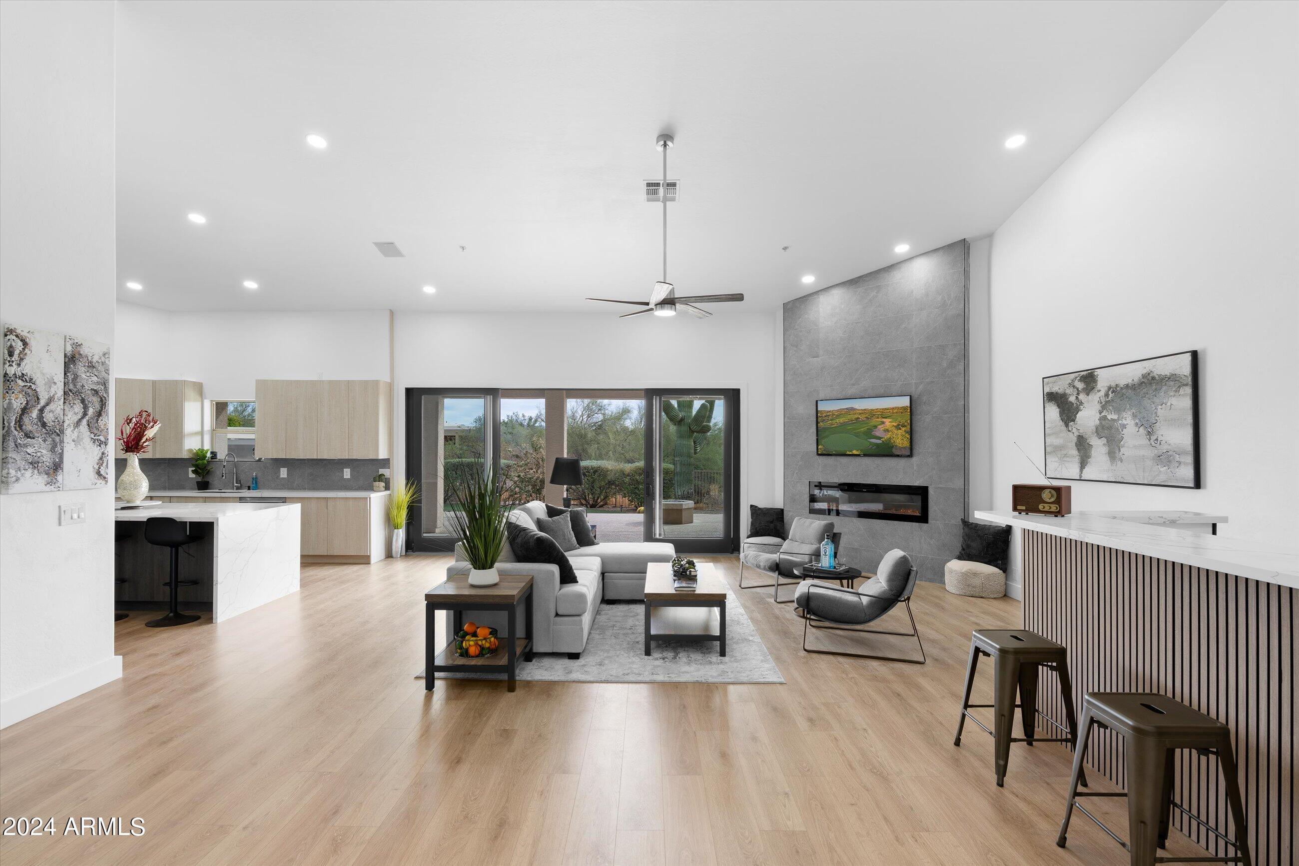 6757 E HORNED OWL Trail