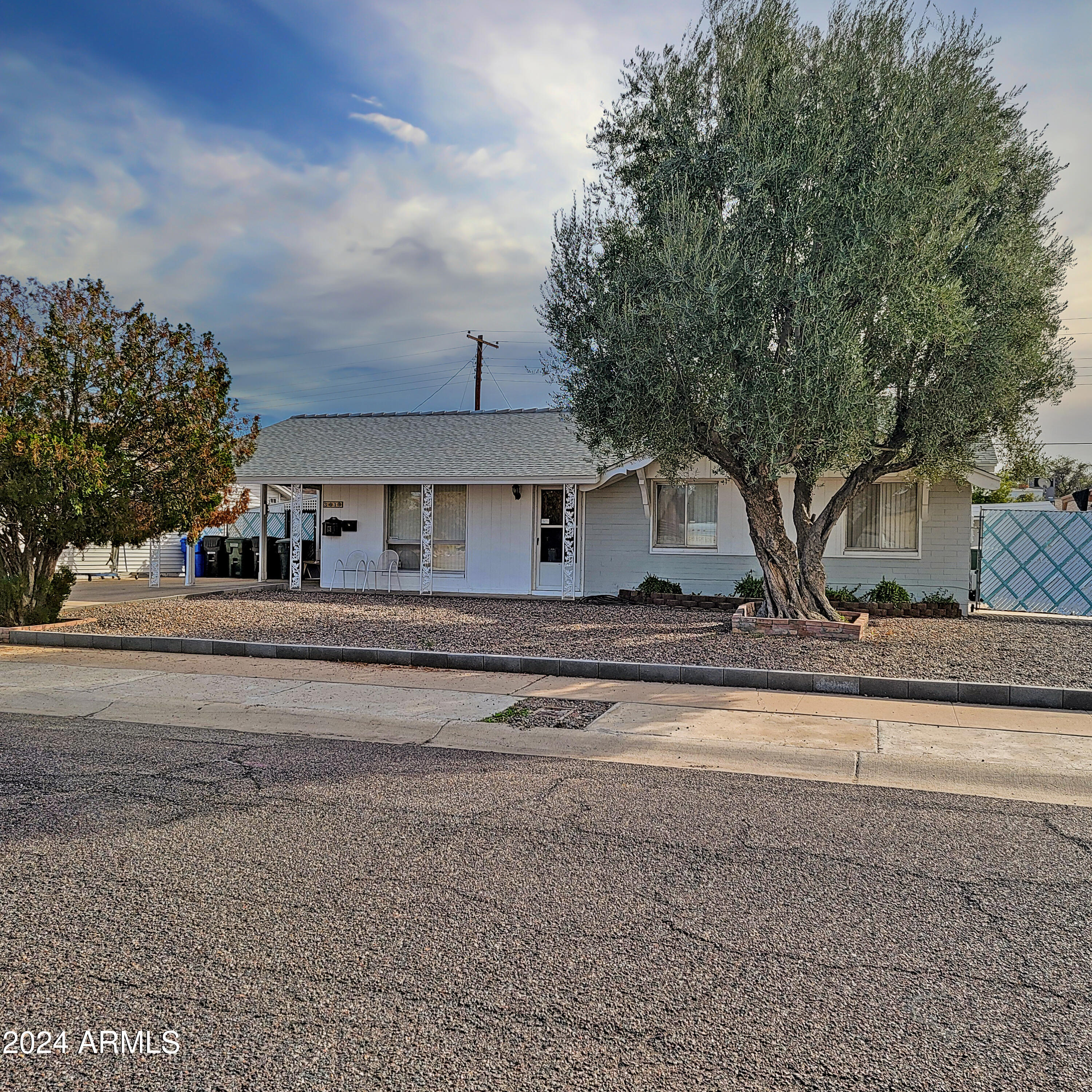 3619 W STATE Avenue