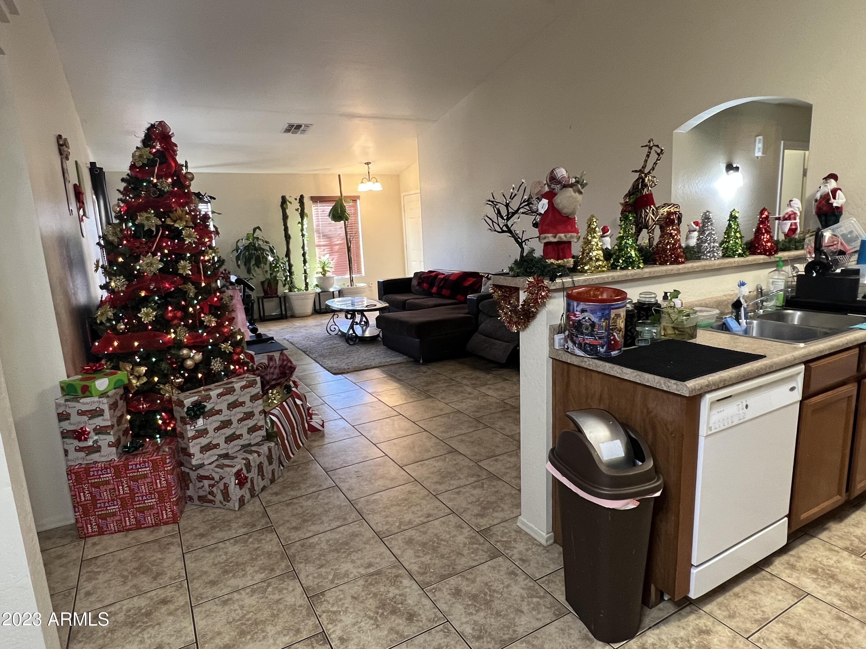 23950 W LA SALLE Street