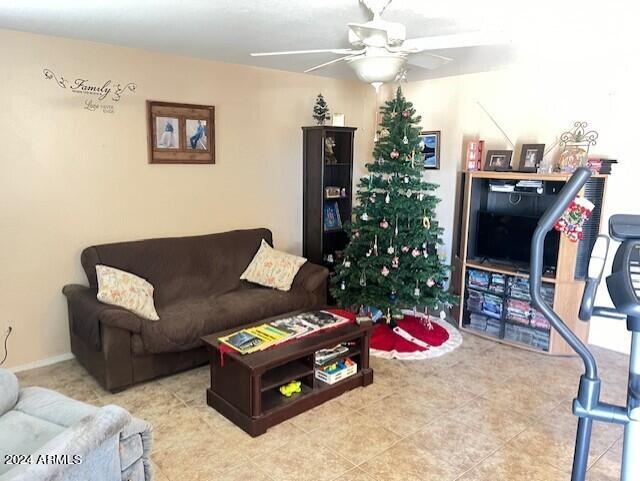 23767 N DESERT AGAVE Street