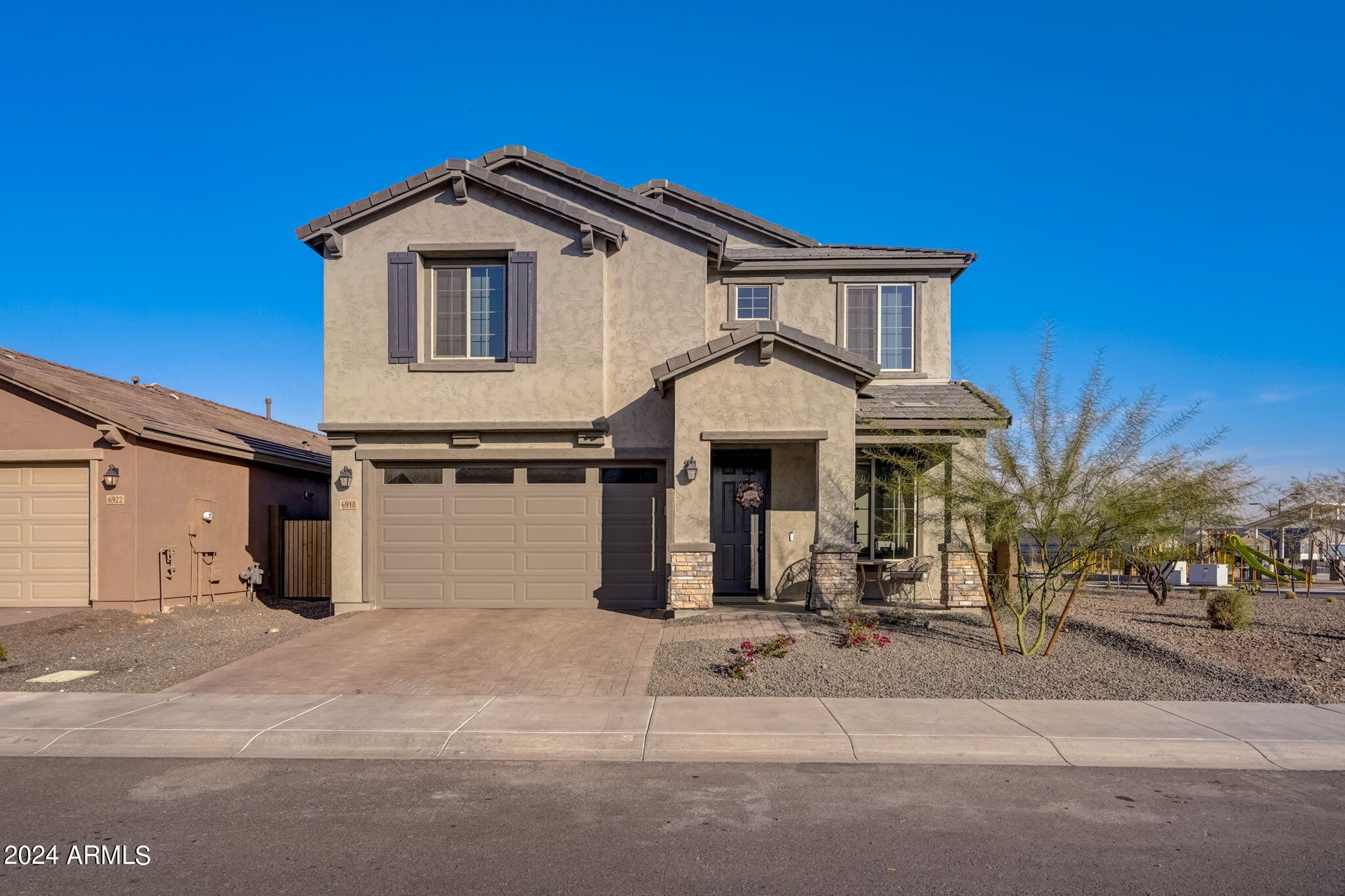 6918 W GWEN Street