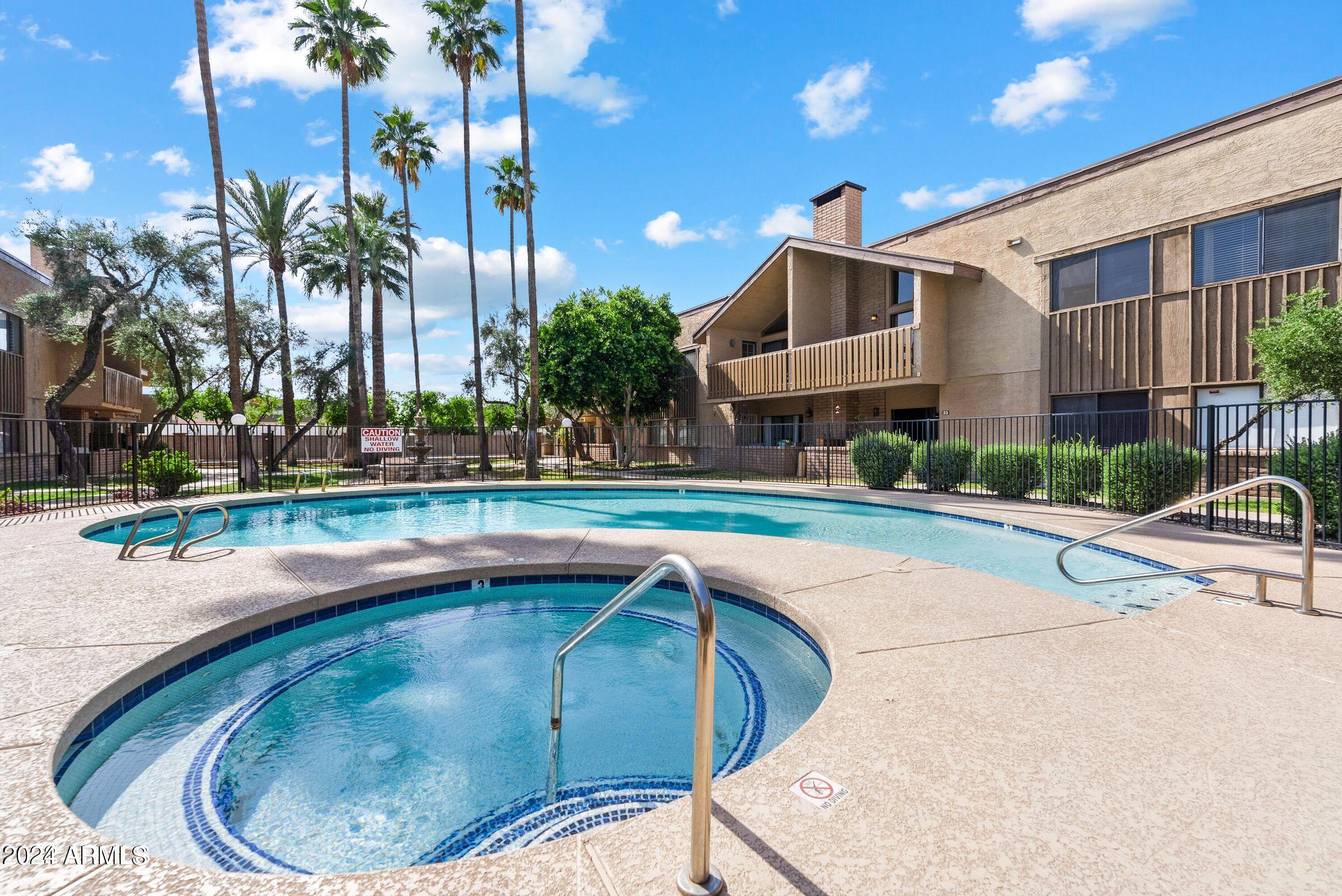 5330 N CENTRAL Avenue # 11
