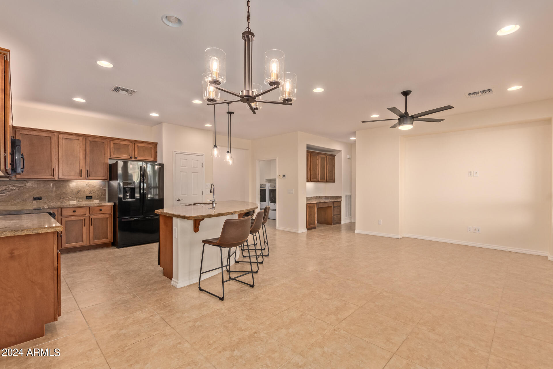 1820 E SATTOO Way