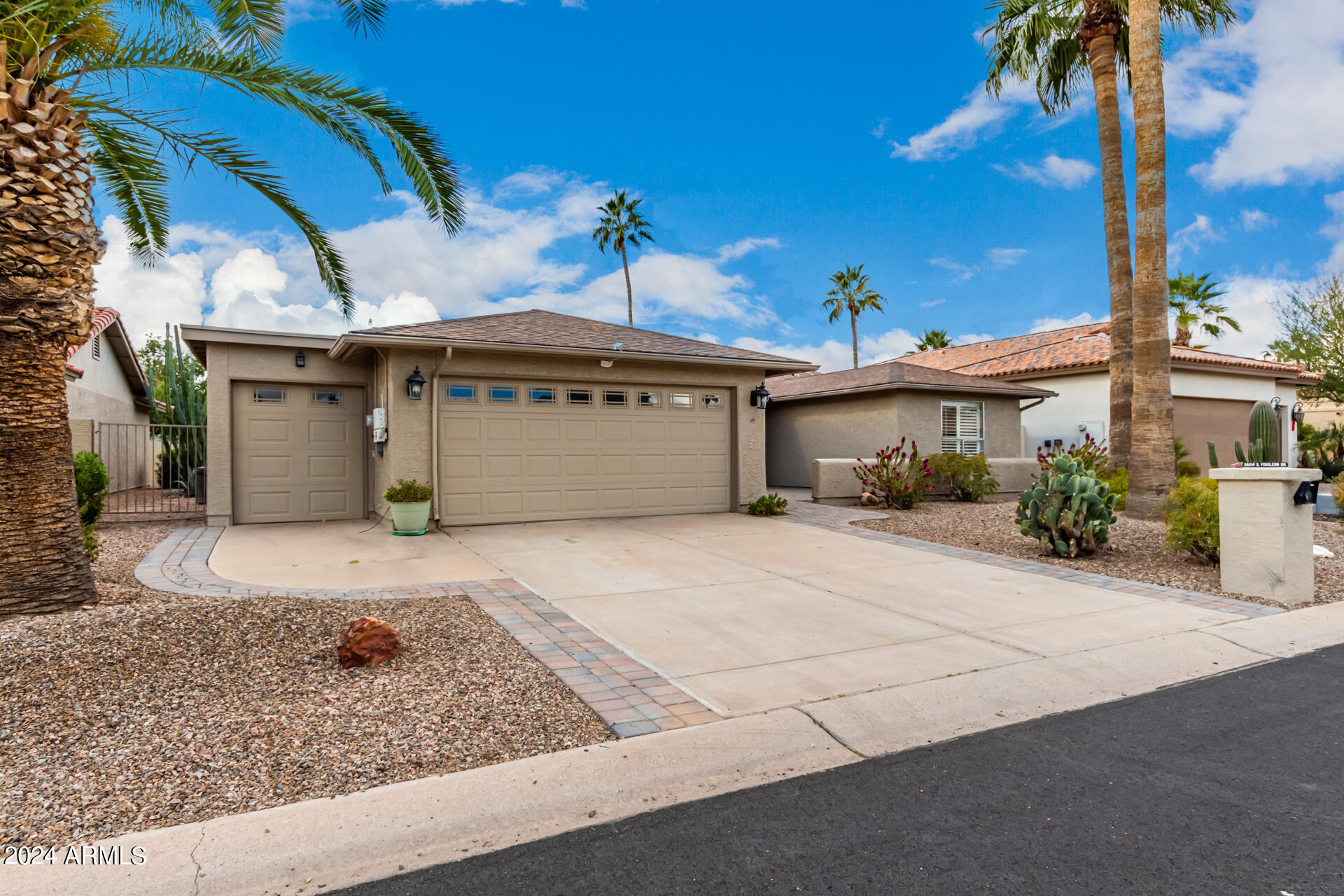 26014 S Foxglenn Drive