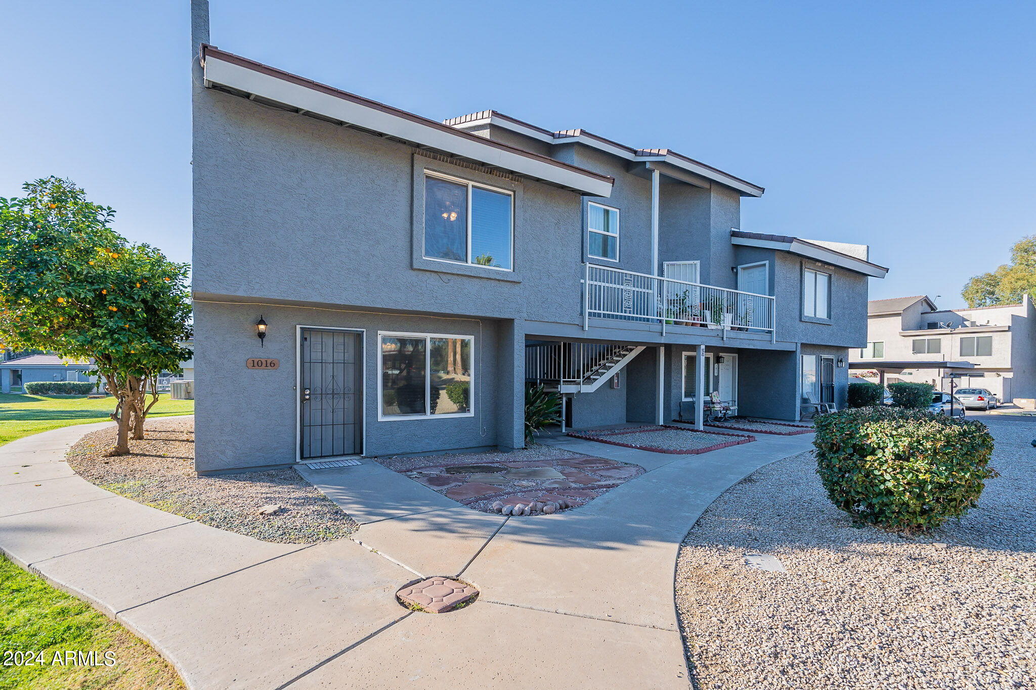 19601 N 7TH Street, 1016