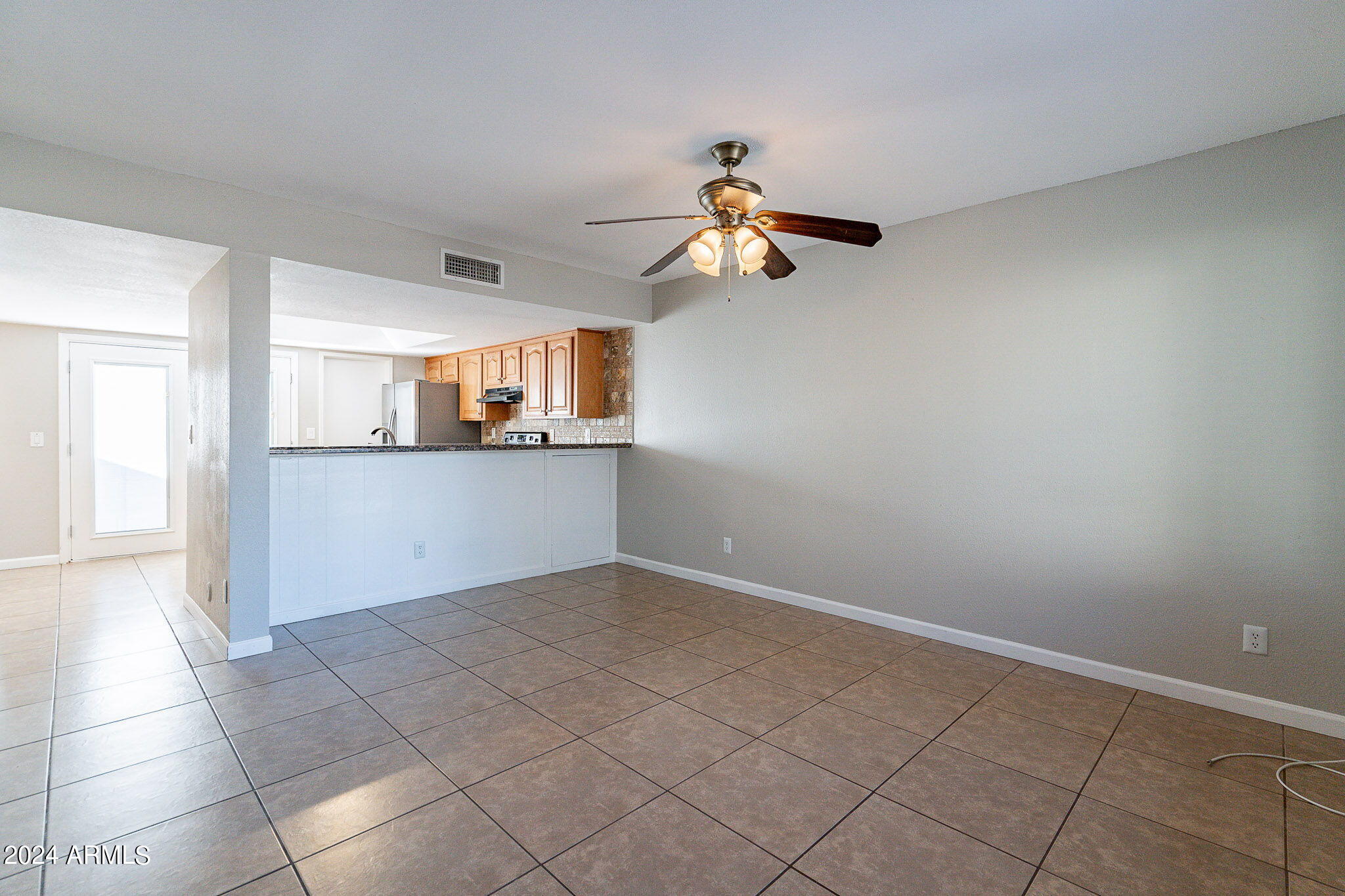 19601 N 7TH Street, 1016