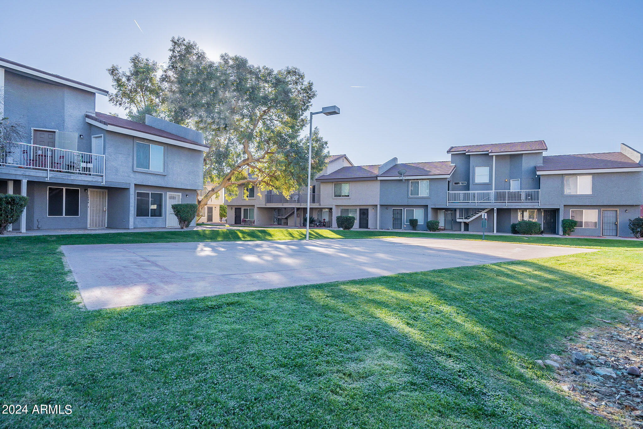19601 N 7TH Street, 1016