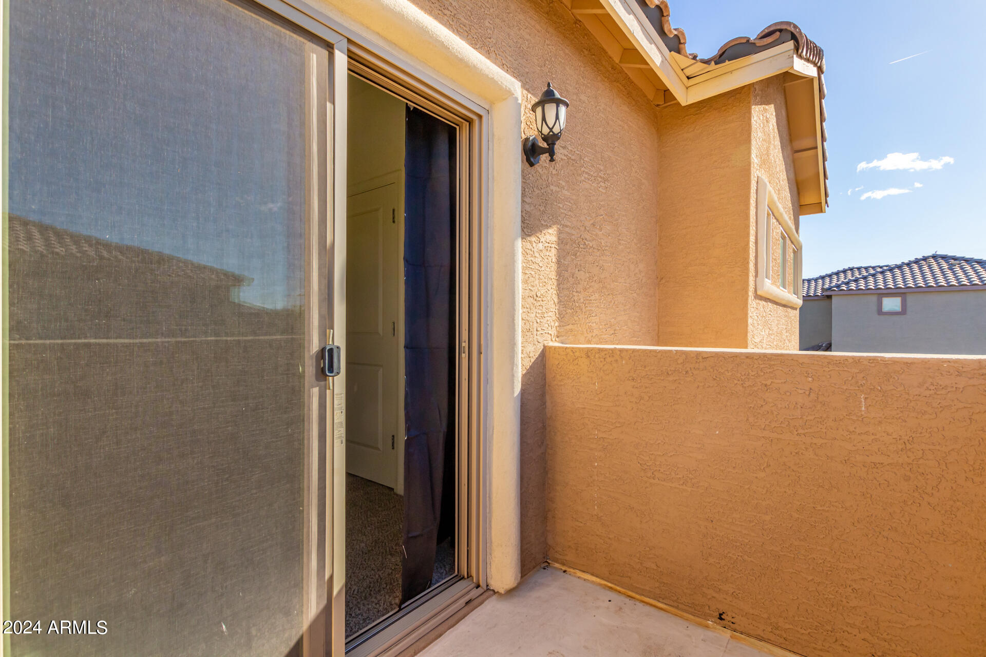 1832 W POLLACK Street