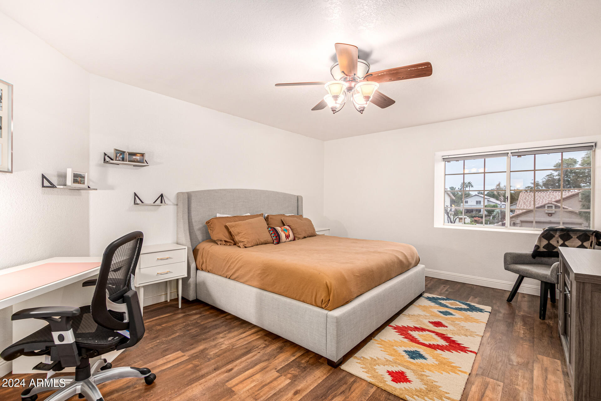 2363 W HEMLOCK Court