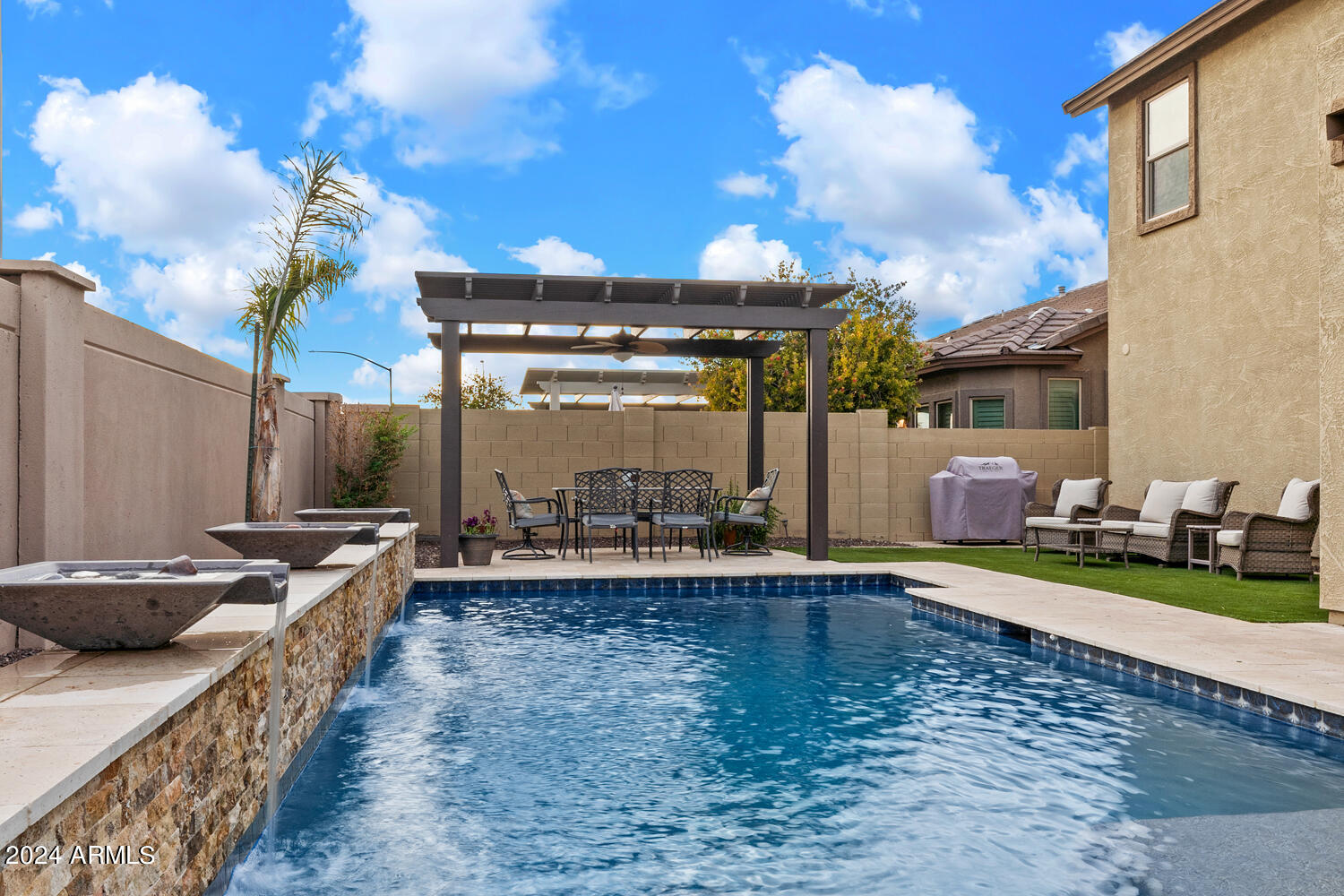 11459 E SEAVER Avenue