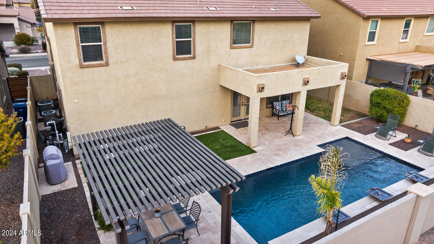 11459 E SEAVER Avenue