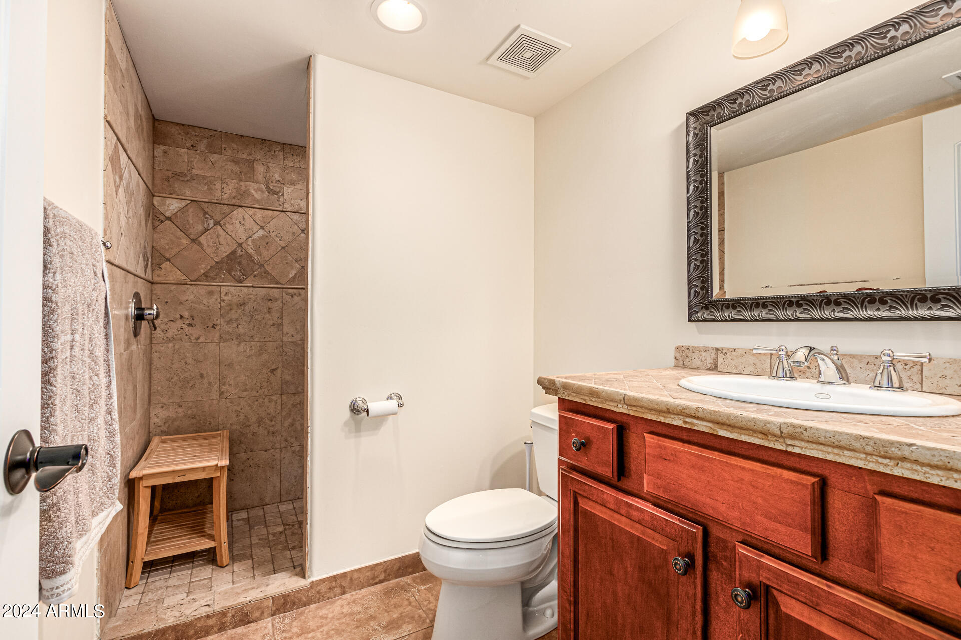 6456 E HOLIDAY Drive