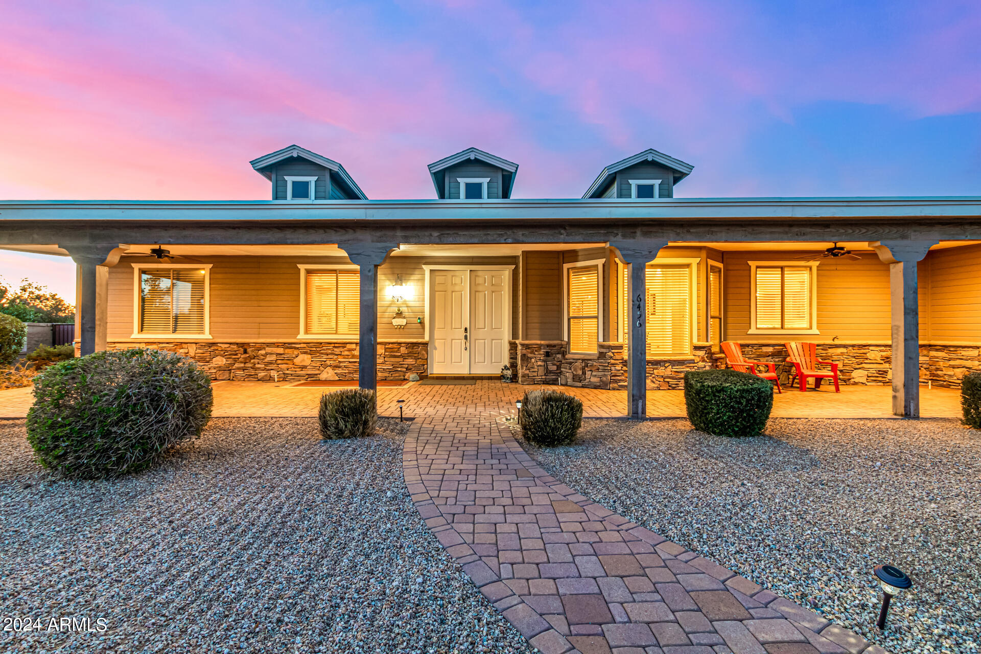 6456 E HOLIDAY Drive