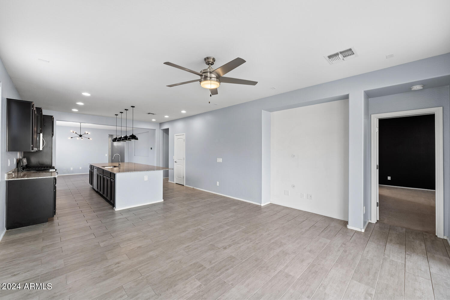 10440 W Chickasaw Street