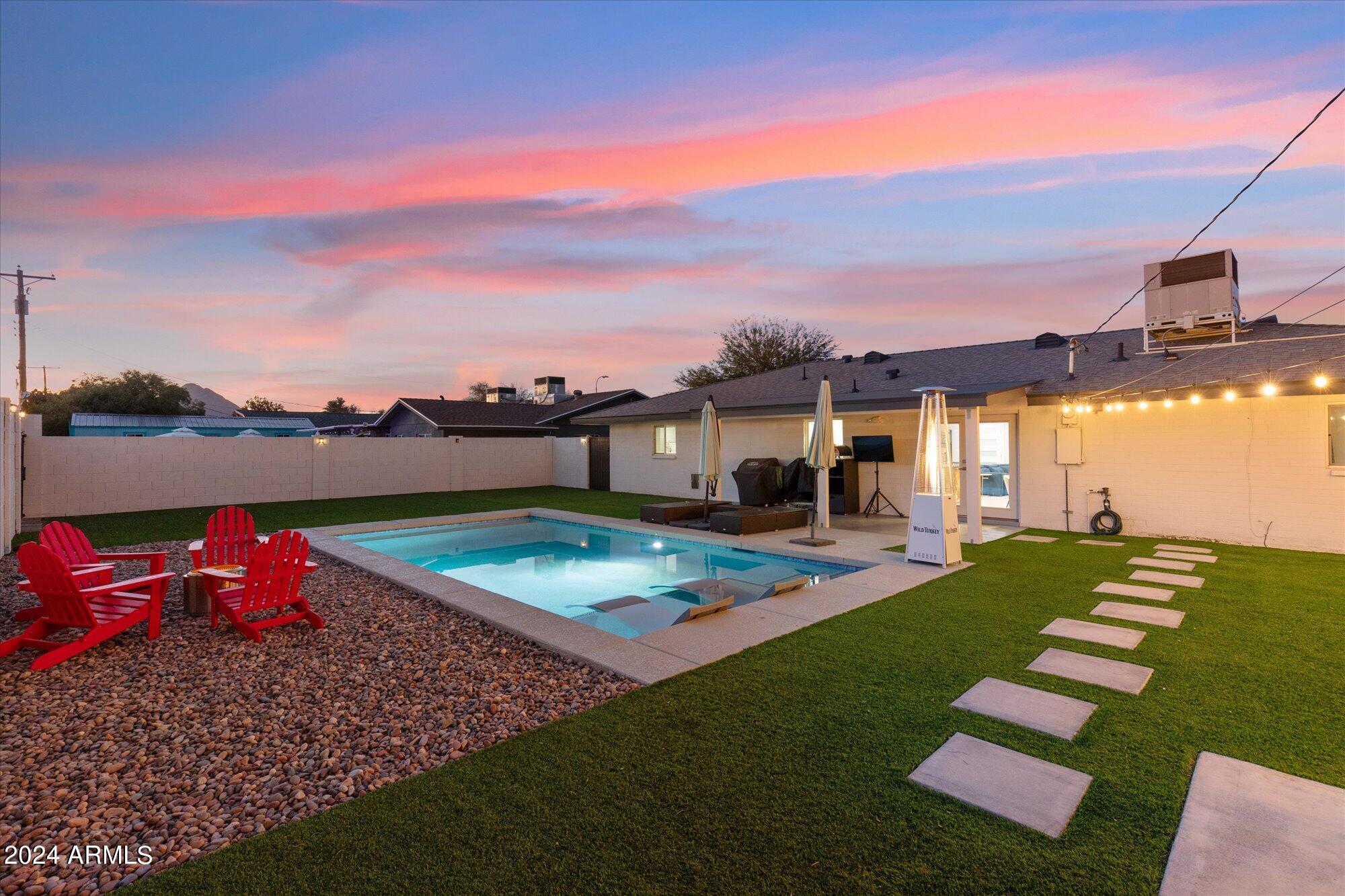 8243 E CHAPARRAL Road