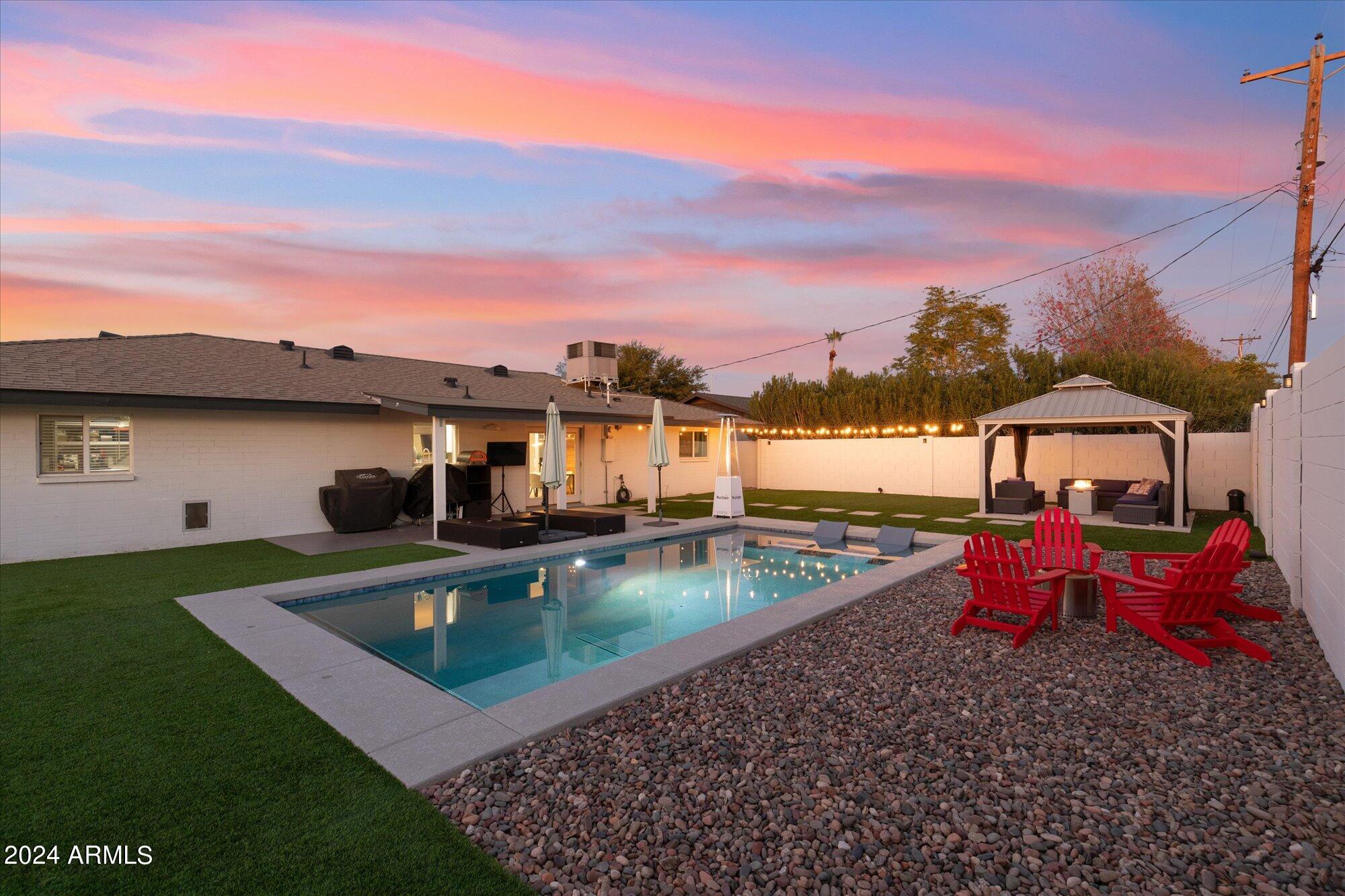 8243 E CHAPARRAL Road
