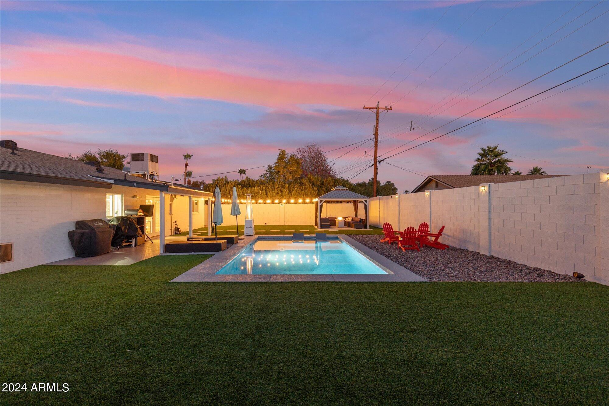 8243 E CHAPARRAL Road