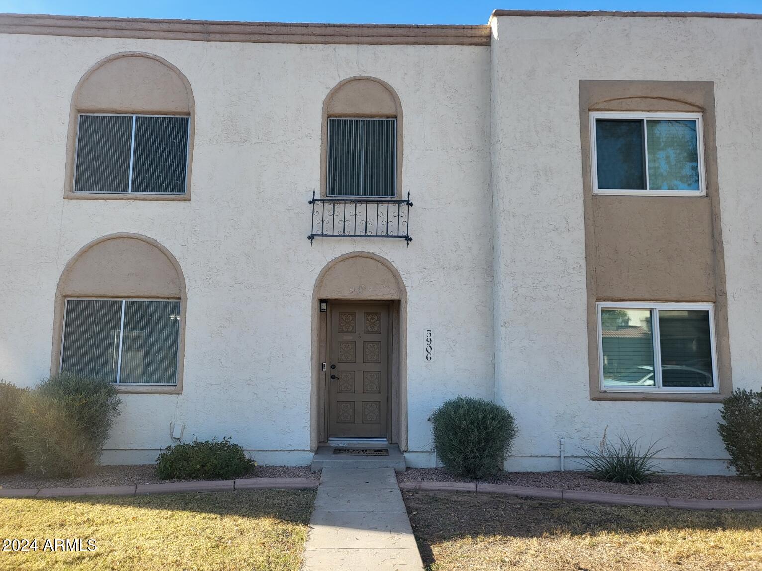 5906 N 83RD Street