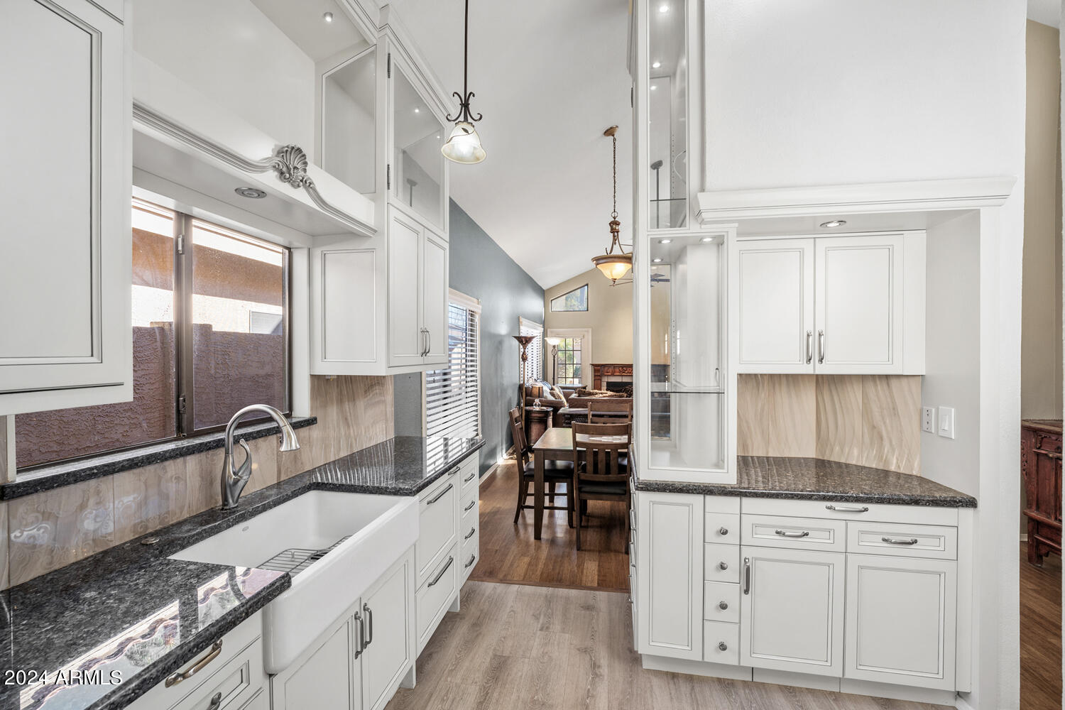2659 N CARRIAGE Lane
