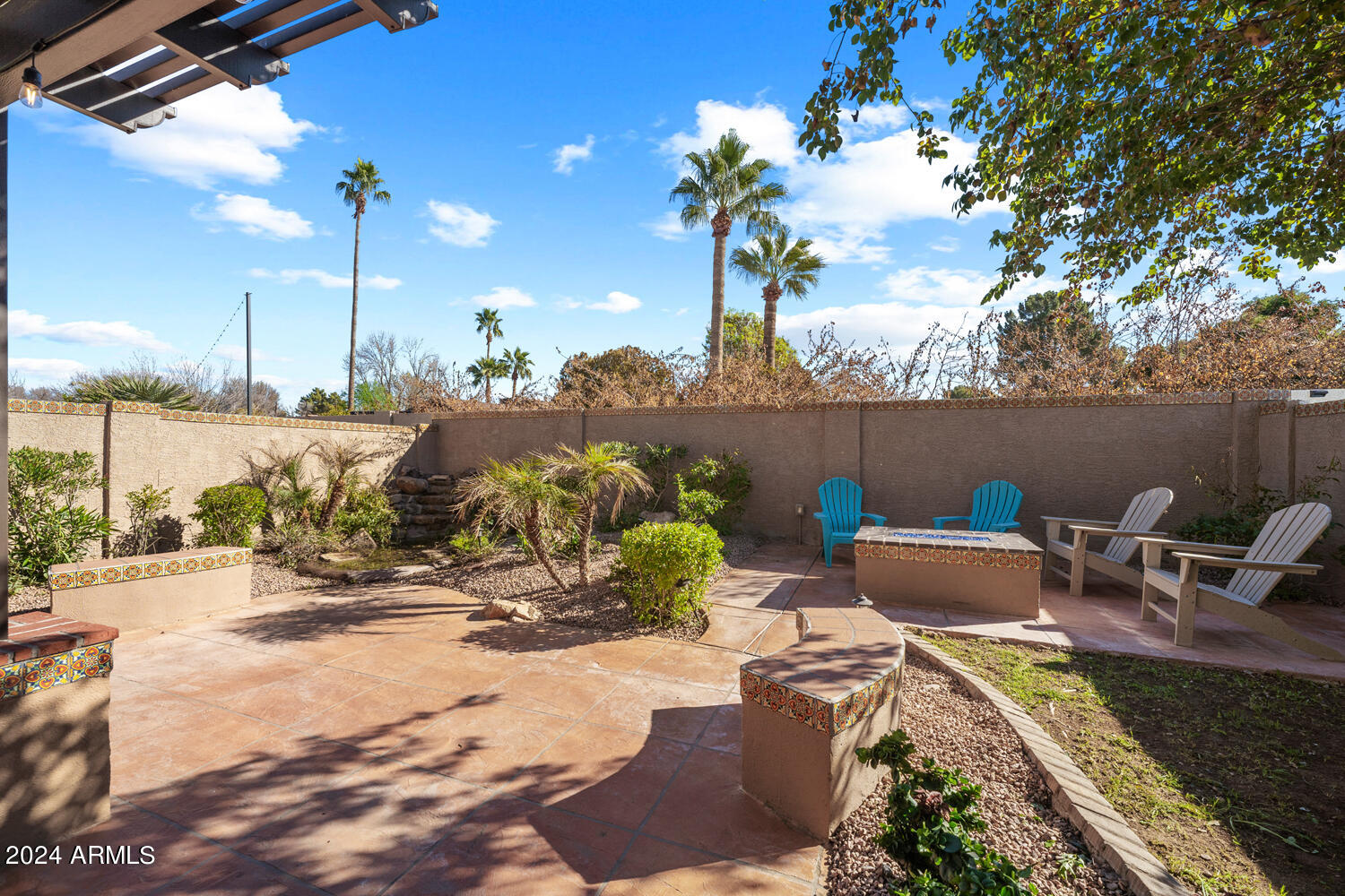 2659 N CARRIAGE Lane