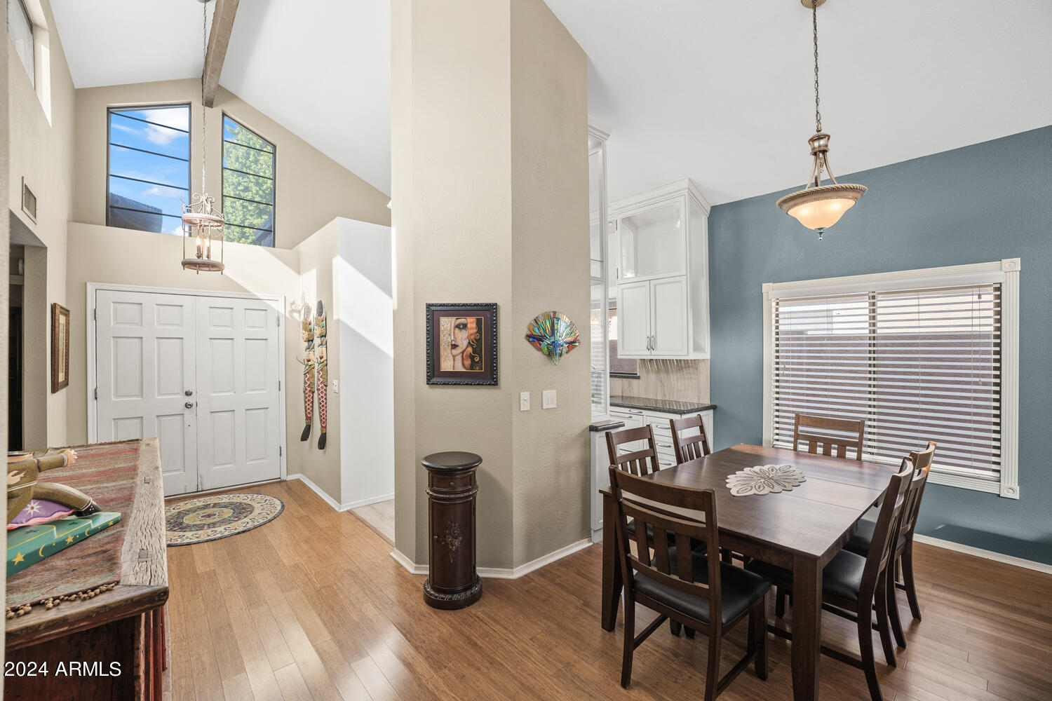 2659 N CARRIAGE Lane
