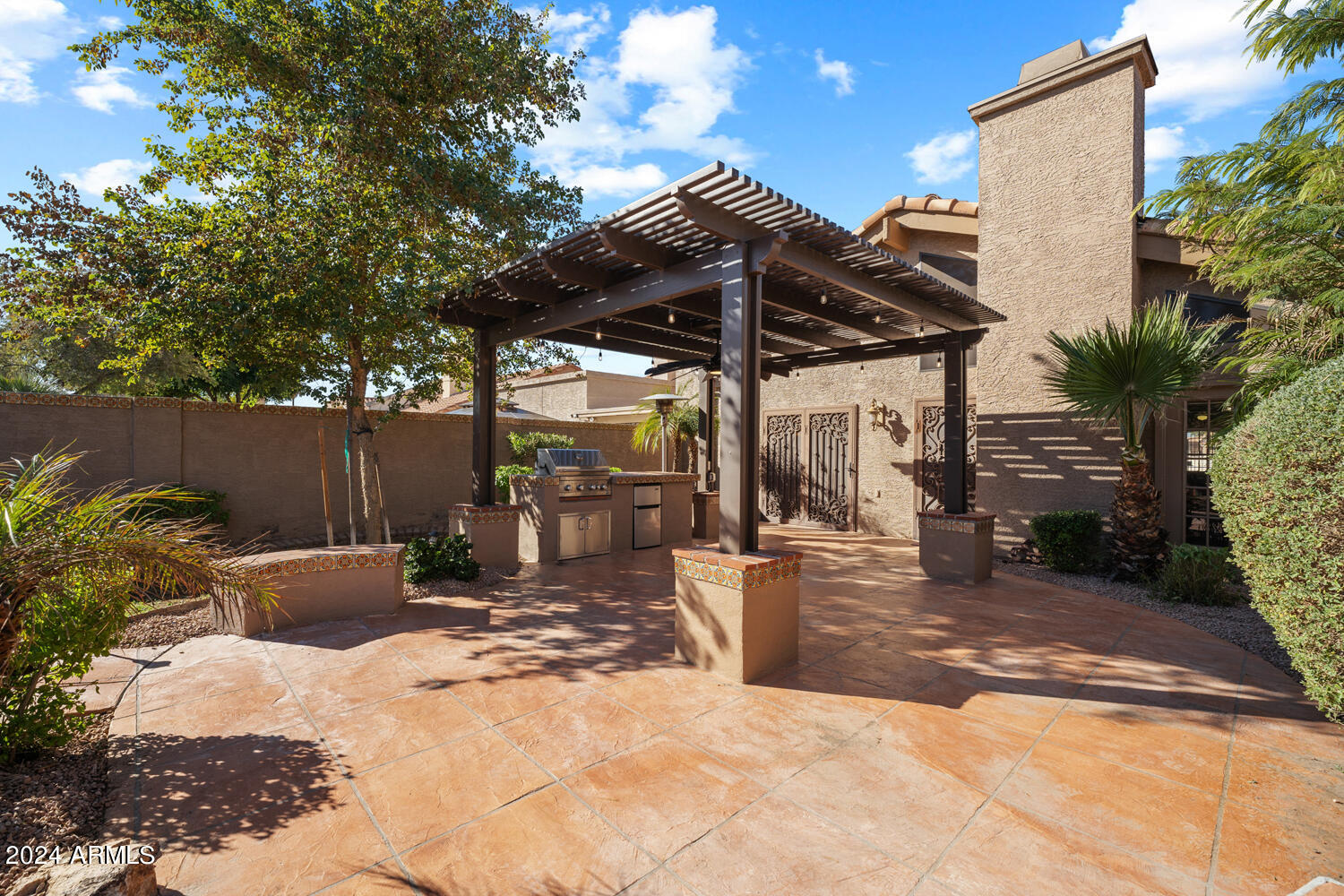 2659 N CARRIAGE Lane