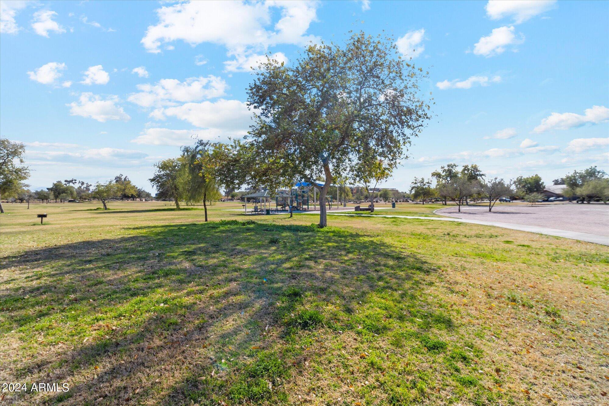 6405 E LE MARCHE Avenue