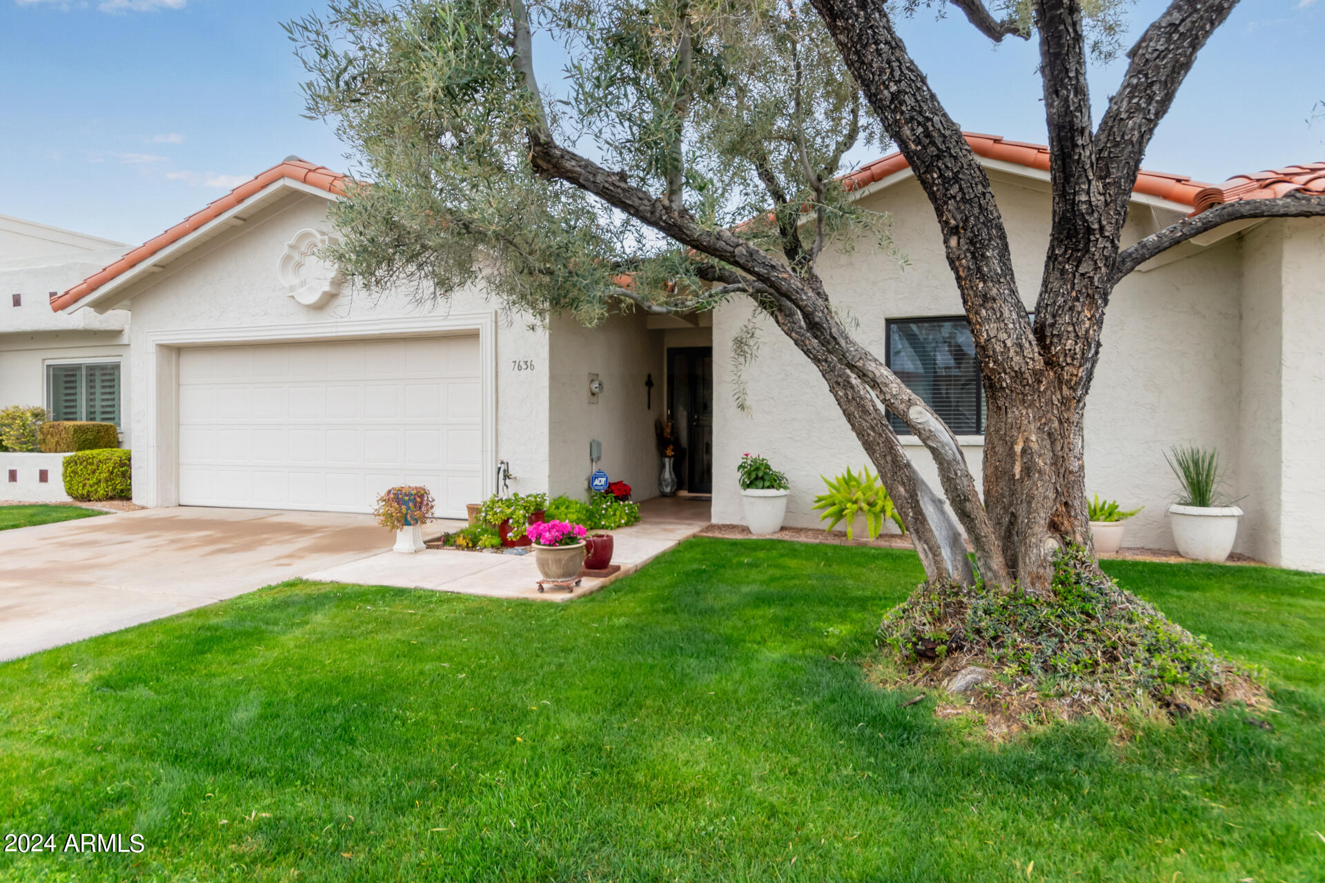 7636 E SANDALWOOD Drive