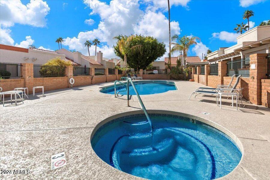 7636 E SANDALWOOD Drive