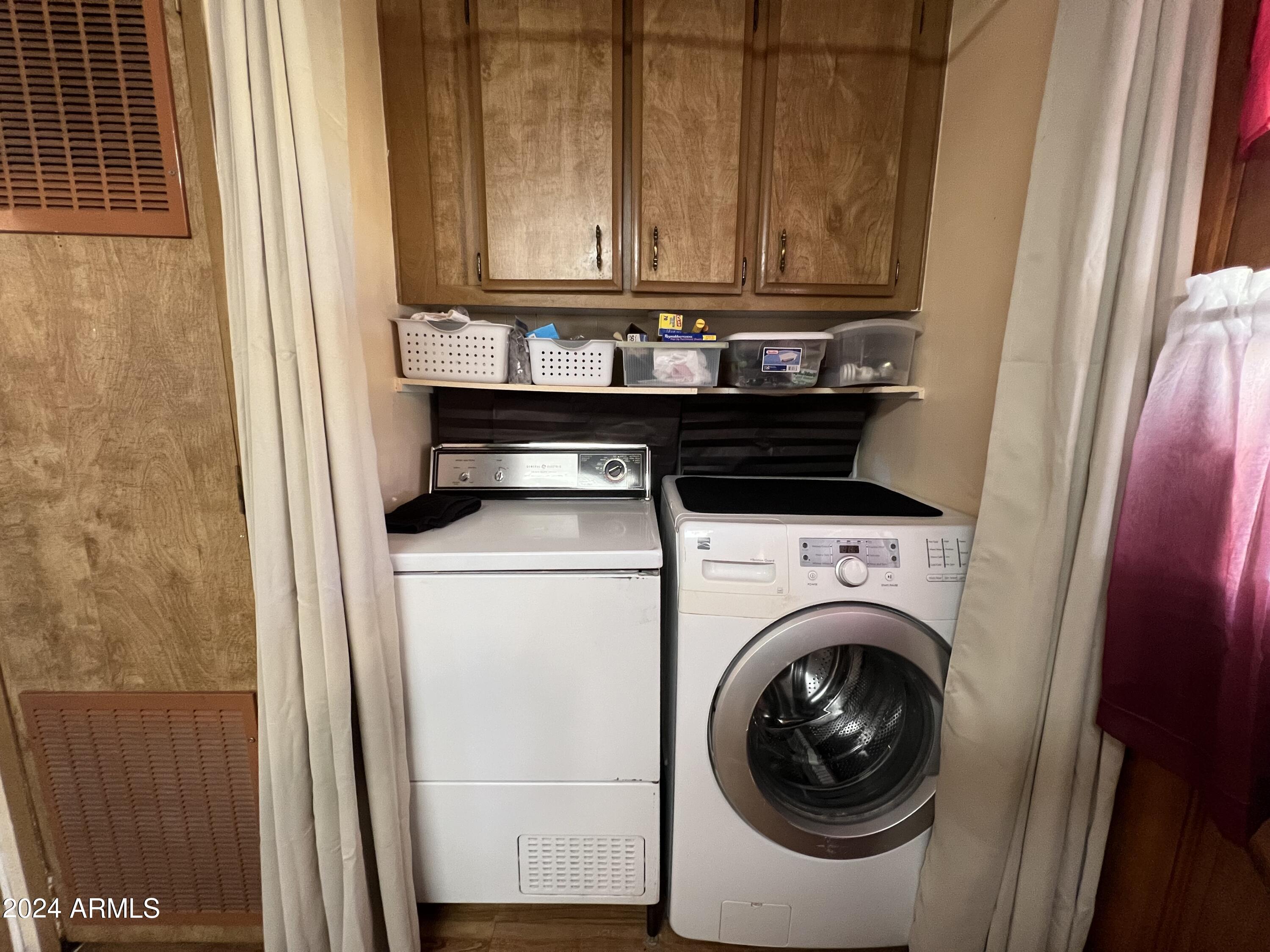 201 S GREENFIELD Road # 332