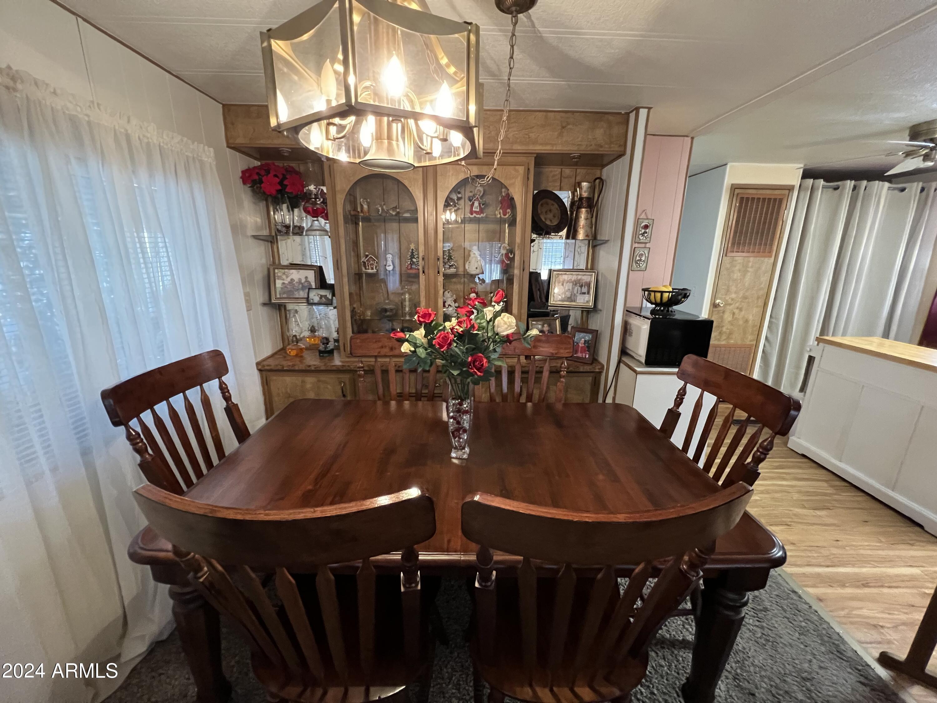 201 S GREENFIELD Road # 332