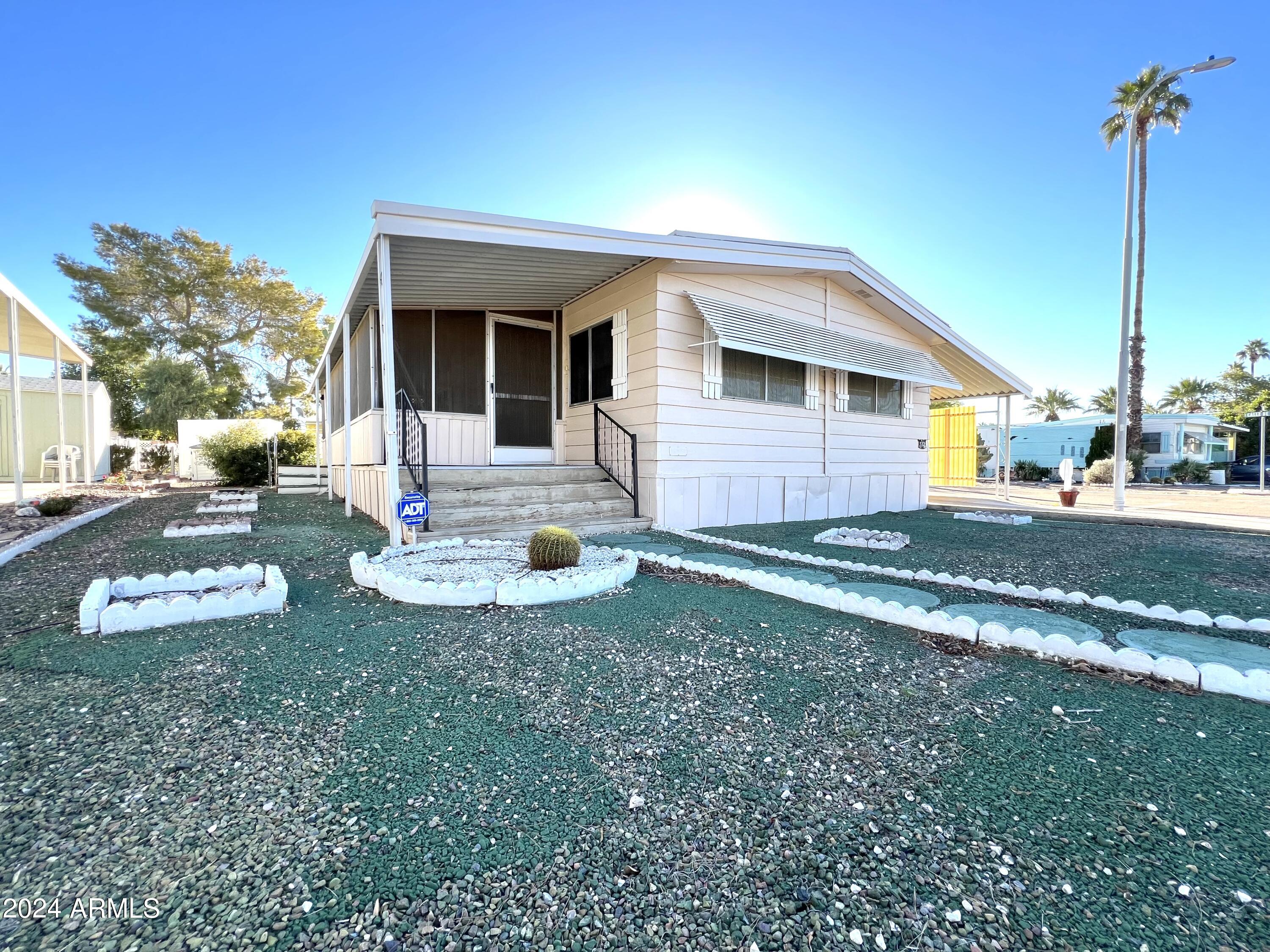 201 S GREENFIELD Road # 332