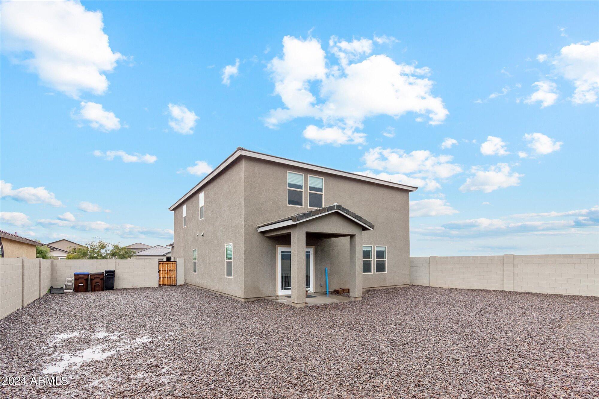 26121 N LETO Circle