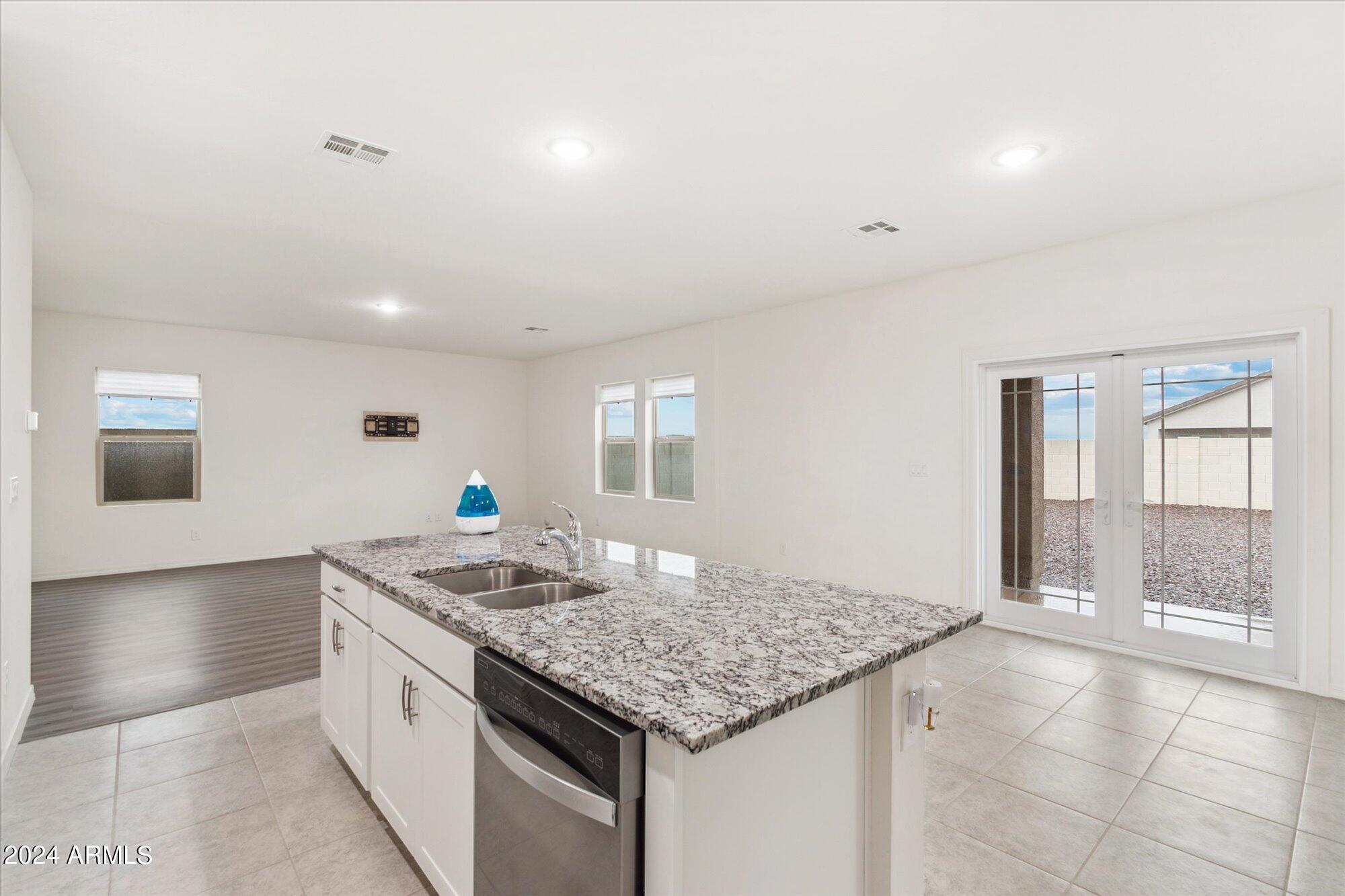 26121 N LETO Circle