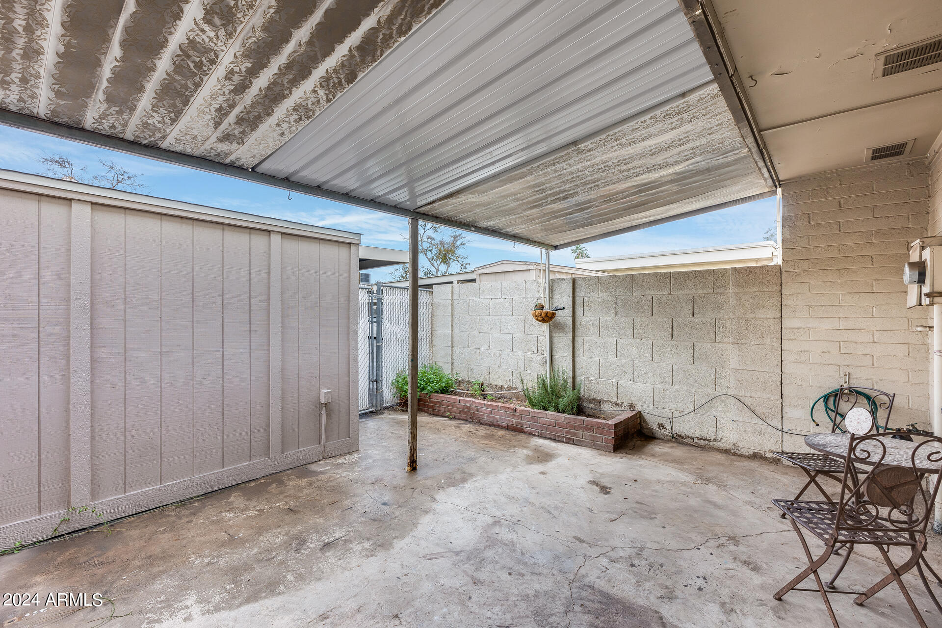 225 N STANDAGE -- # 30