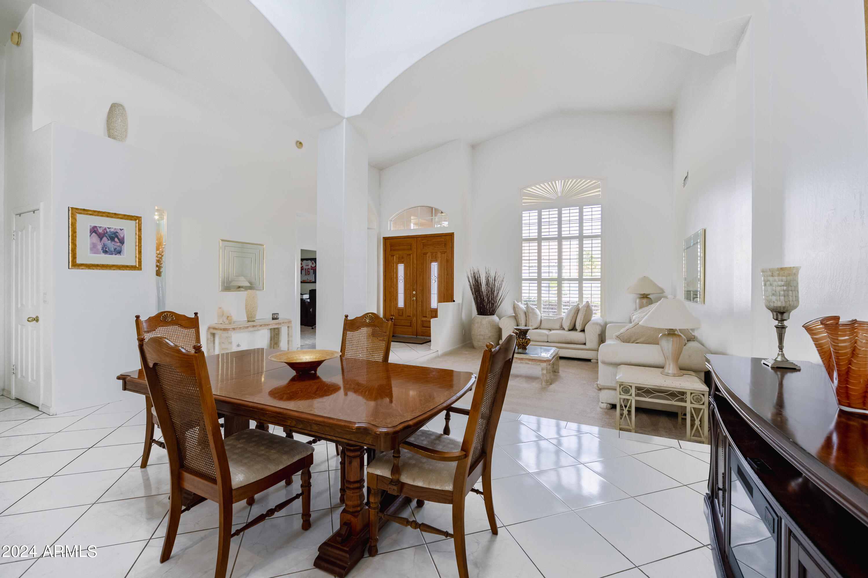 737 W WILDWOOD Drive