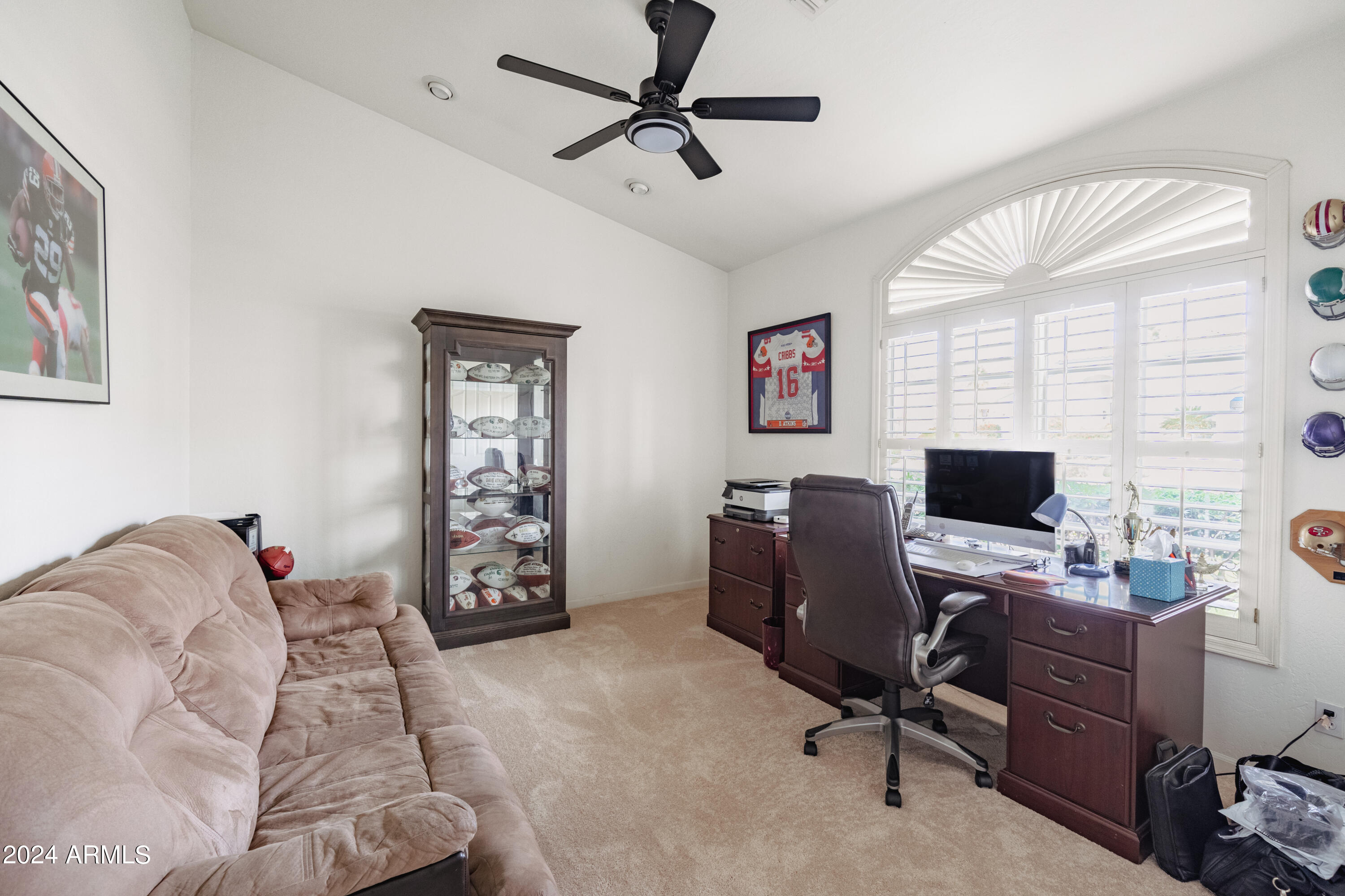 737 W WILDWOOD Drive