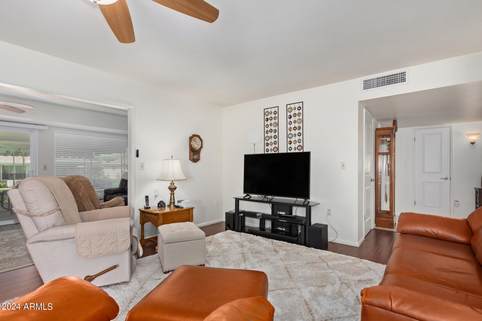 10627 W ROUNDELAY Circle