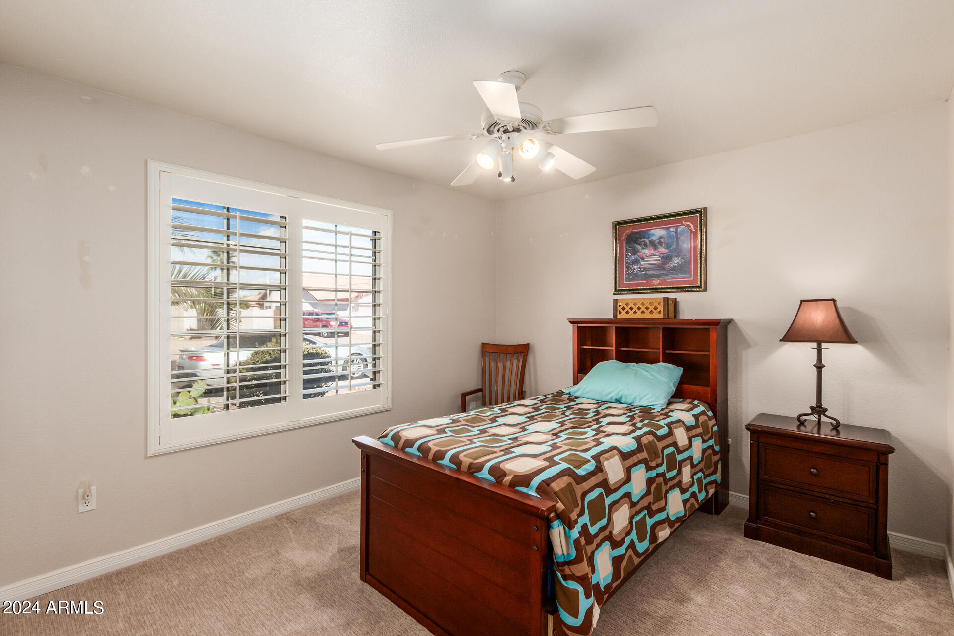 1663 E CAROLYN Way