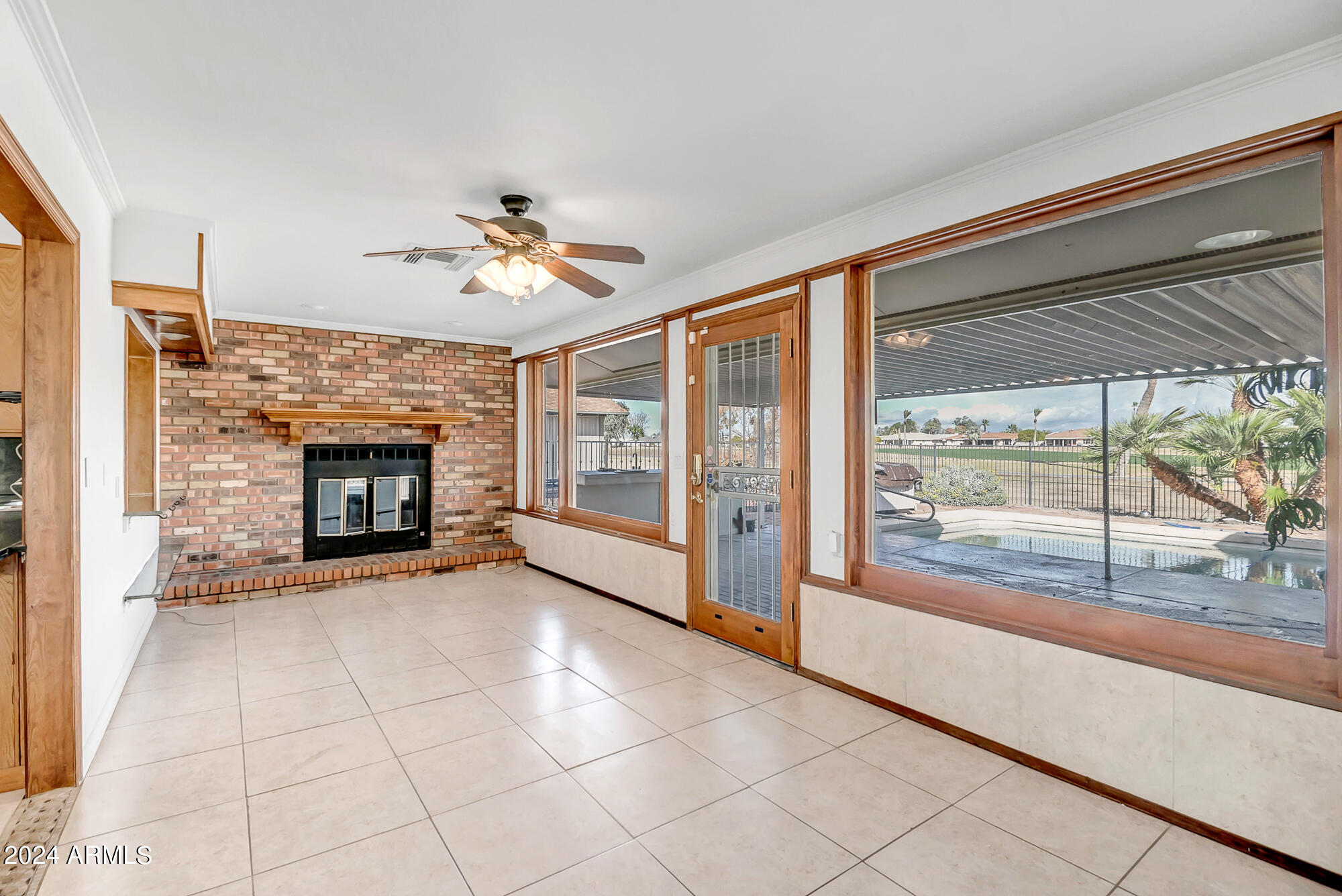 10720 W TROPICANA Circle