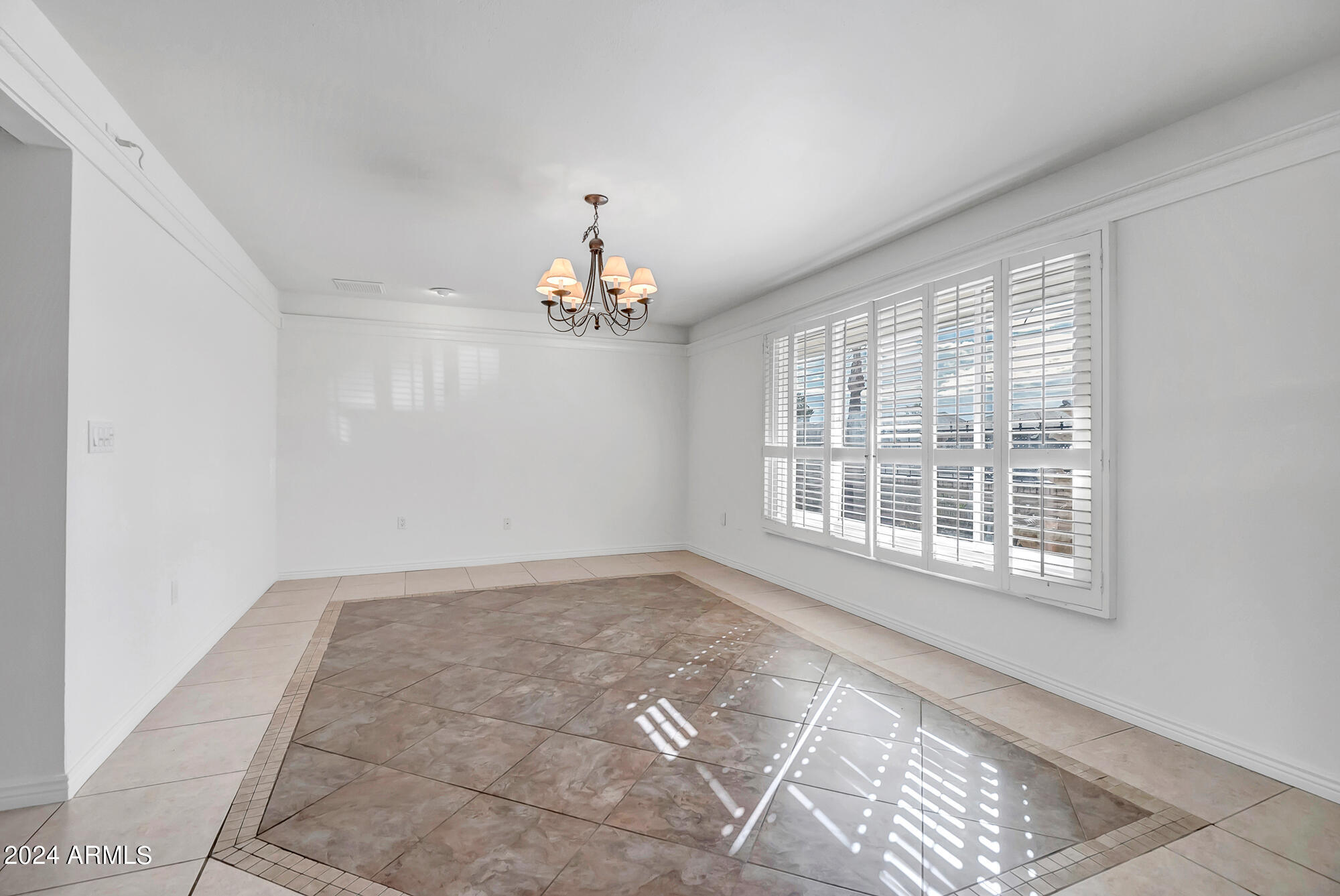10720 W TROPICANA Circle