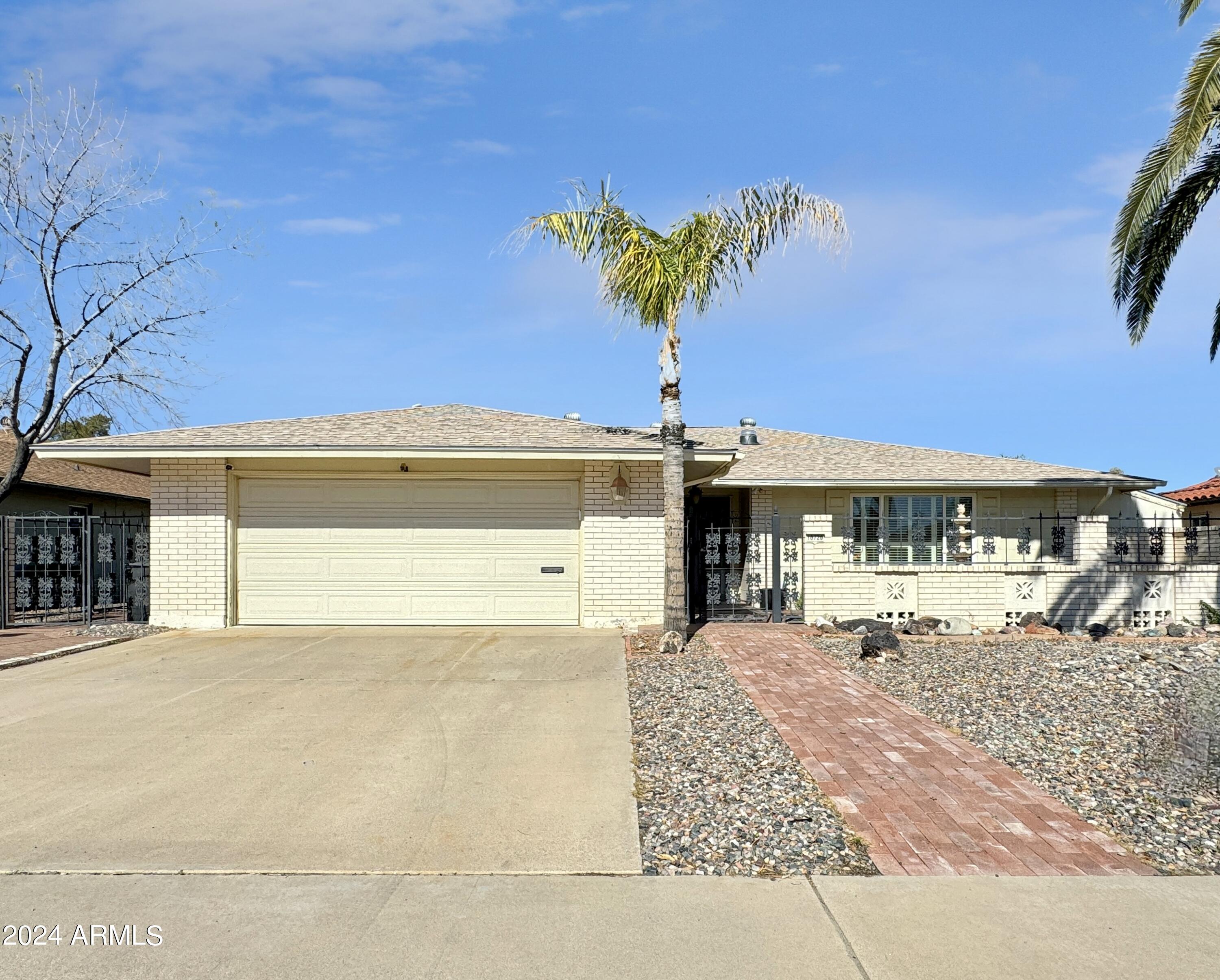 10720 W TROPICANA Circle