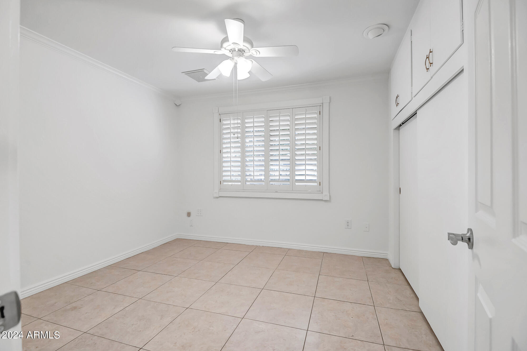 10720 W TROPICANA Circle